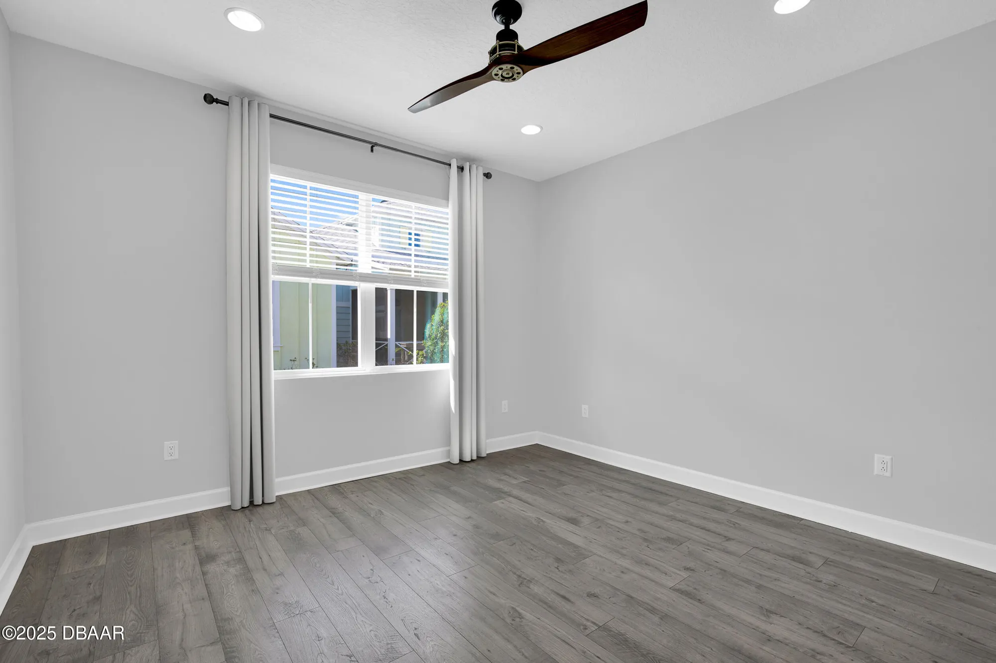 Property Slideshow image 14 of 103 | 595 good life way, Daytona Beach, FL, 32124