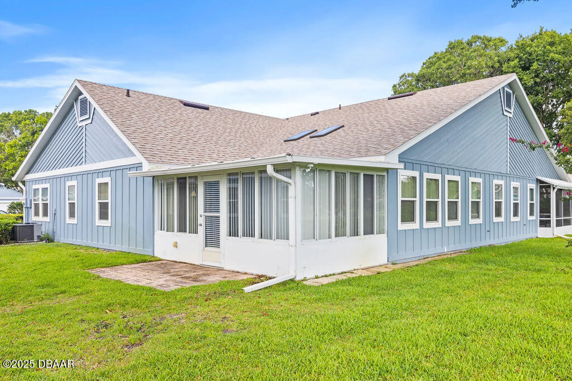 Property Slideshow image 22 of 31 | 156 kingbird cir 2120, Daytona Beach, FL, 32119