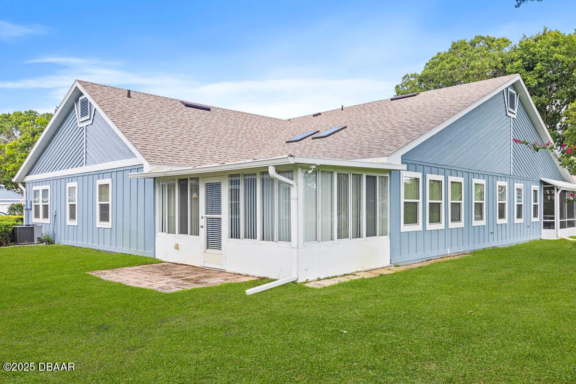 Property Slideshow image 23 of 31 | 156 kingbird cir 2120, Daytona Beach, FL, 32119