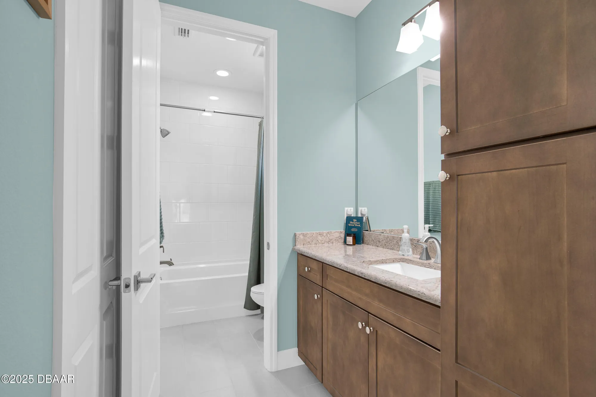 Property Slideshow image 26 of 83 | 621 hang loose way, Daytona Beach, FL, 32124