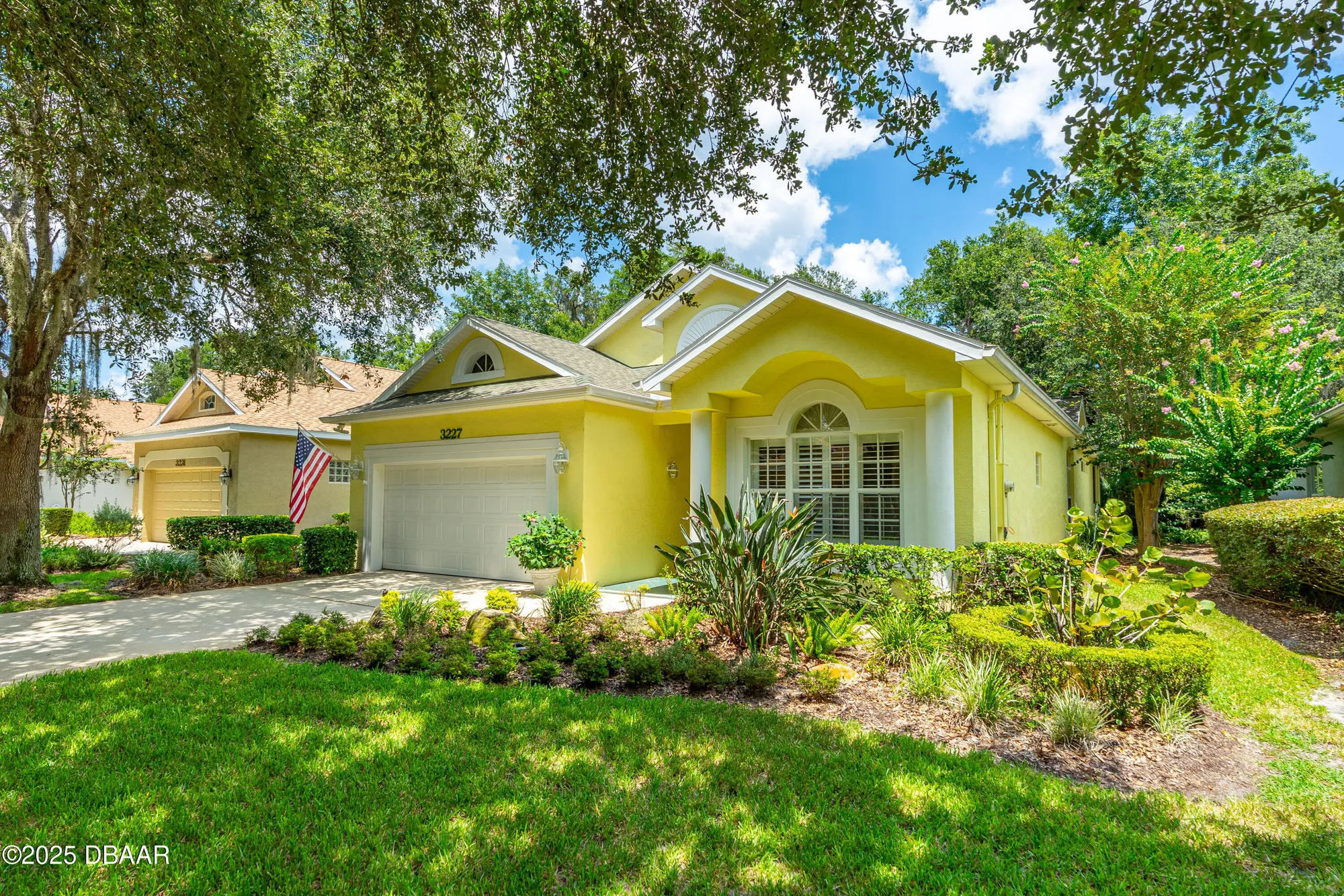 Property Slideshow image 3 of 40 | 3227 galty cir, Ormond Beach, FL, 32174