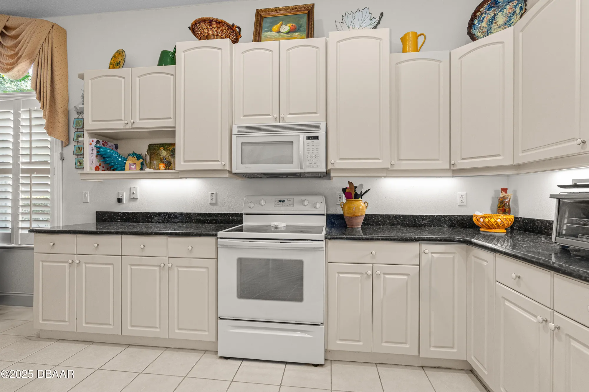 Property Slideshow image 21 of 40 | 3227 galty cir, Ormond Beach, FL, 32174