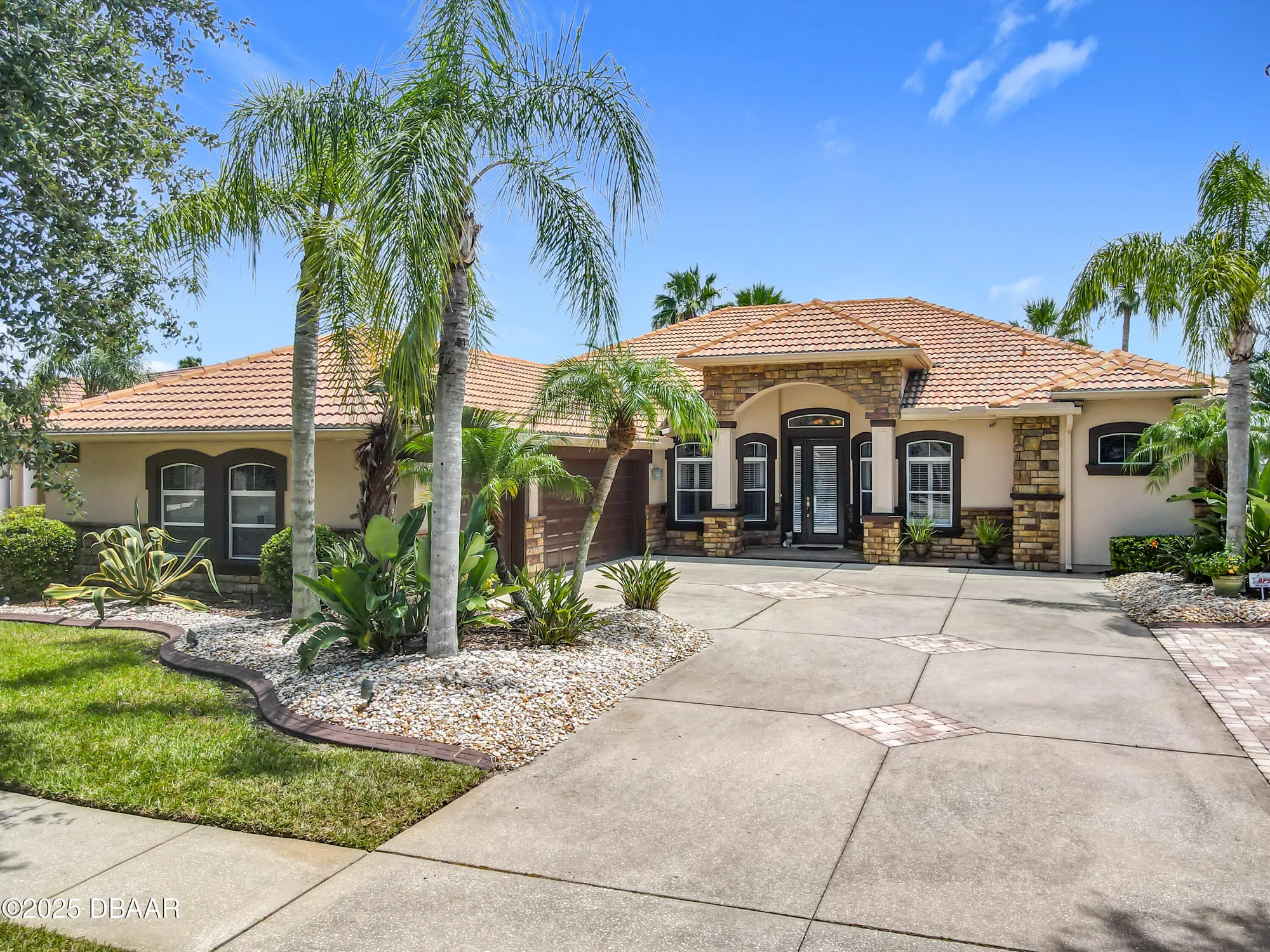 Property Slideshow image 1 of 32 | 3583 maribella dr, New Smyrna Beach, FL, 32168