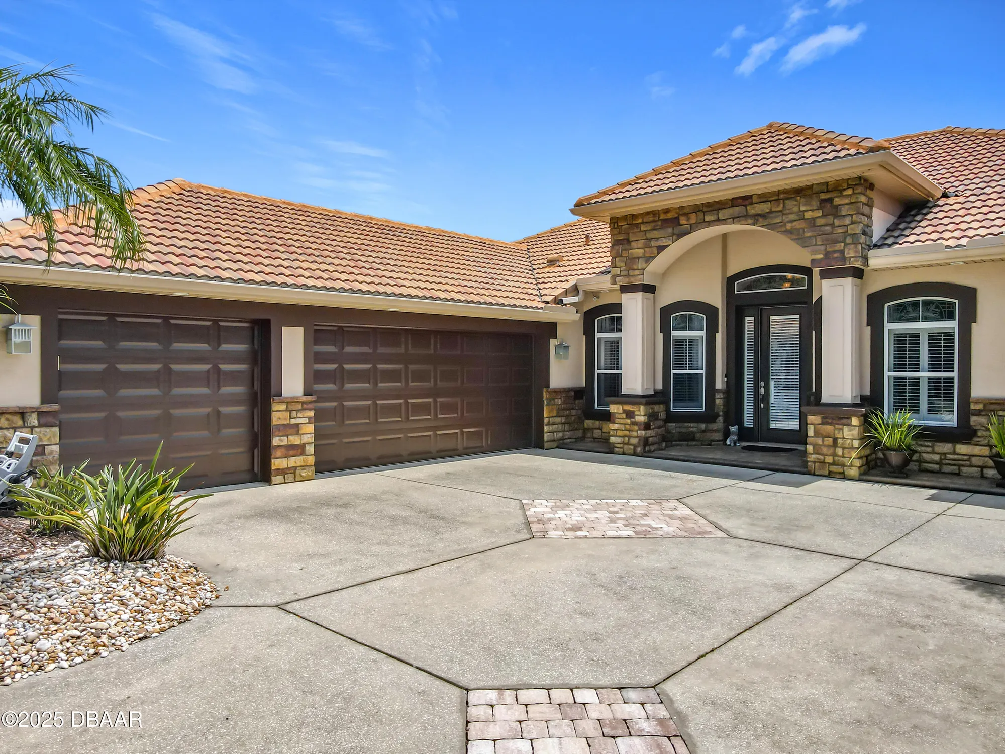 Property Slideshow image 2 of 32 | 3583 maribella dr, New Smyrna Beach, FL, 32168