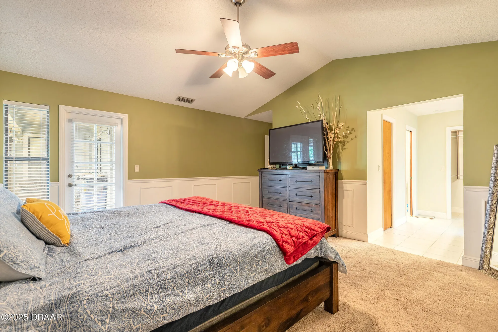 Property Slideshow image 10 of 22 | 100 killdeer ct, Daytona Beach, FL, 32119