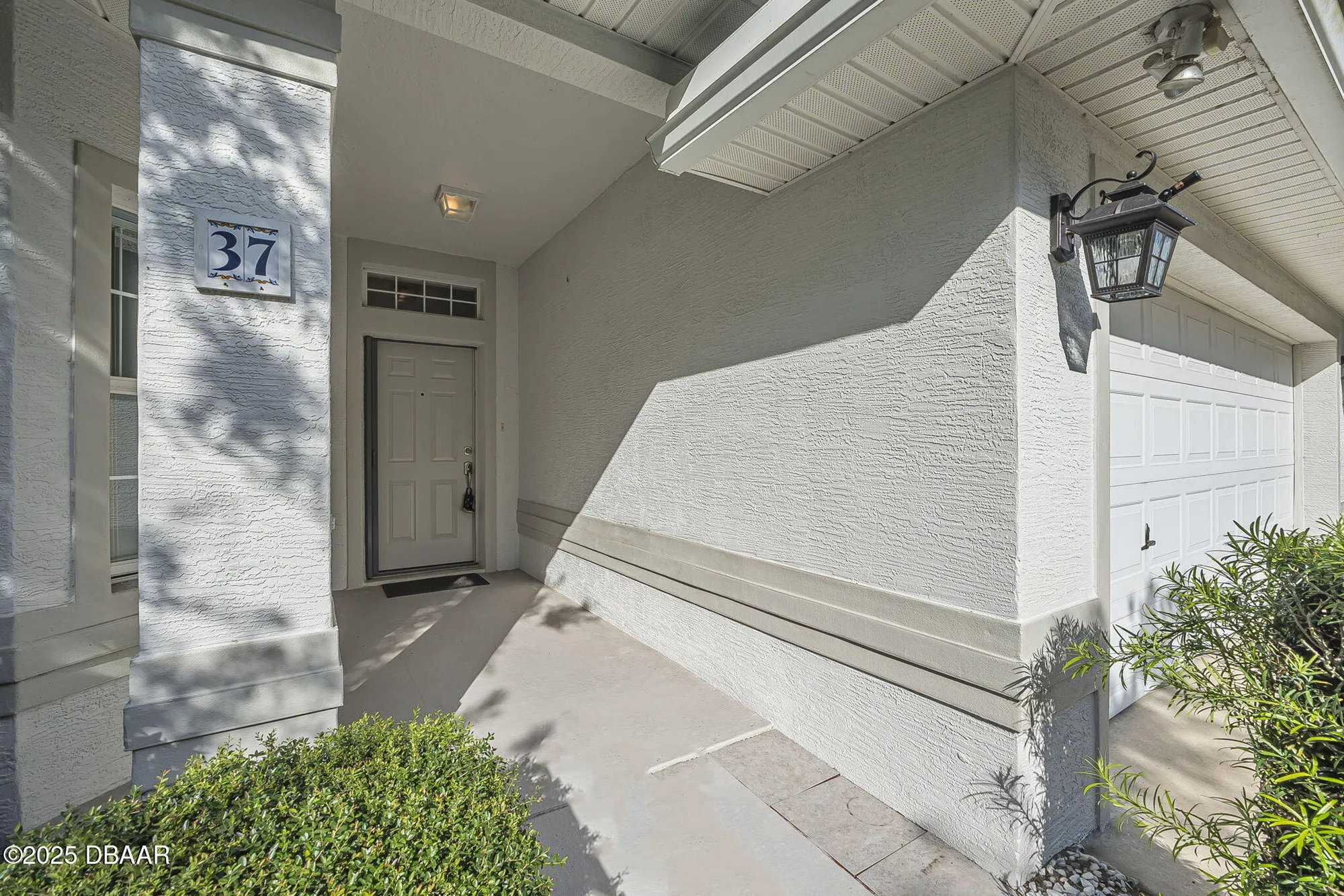 Property Slideshow image 11 of 53 | 37 w waterside pkwy, Palm Coast, FL, 32137