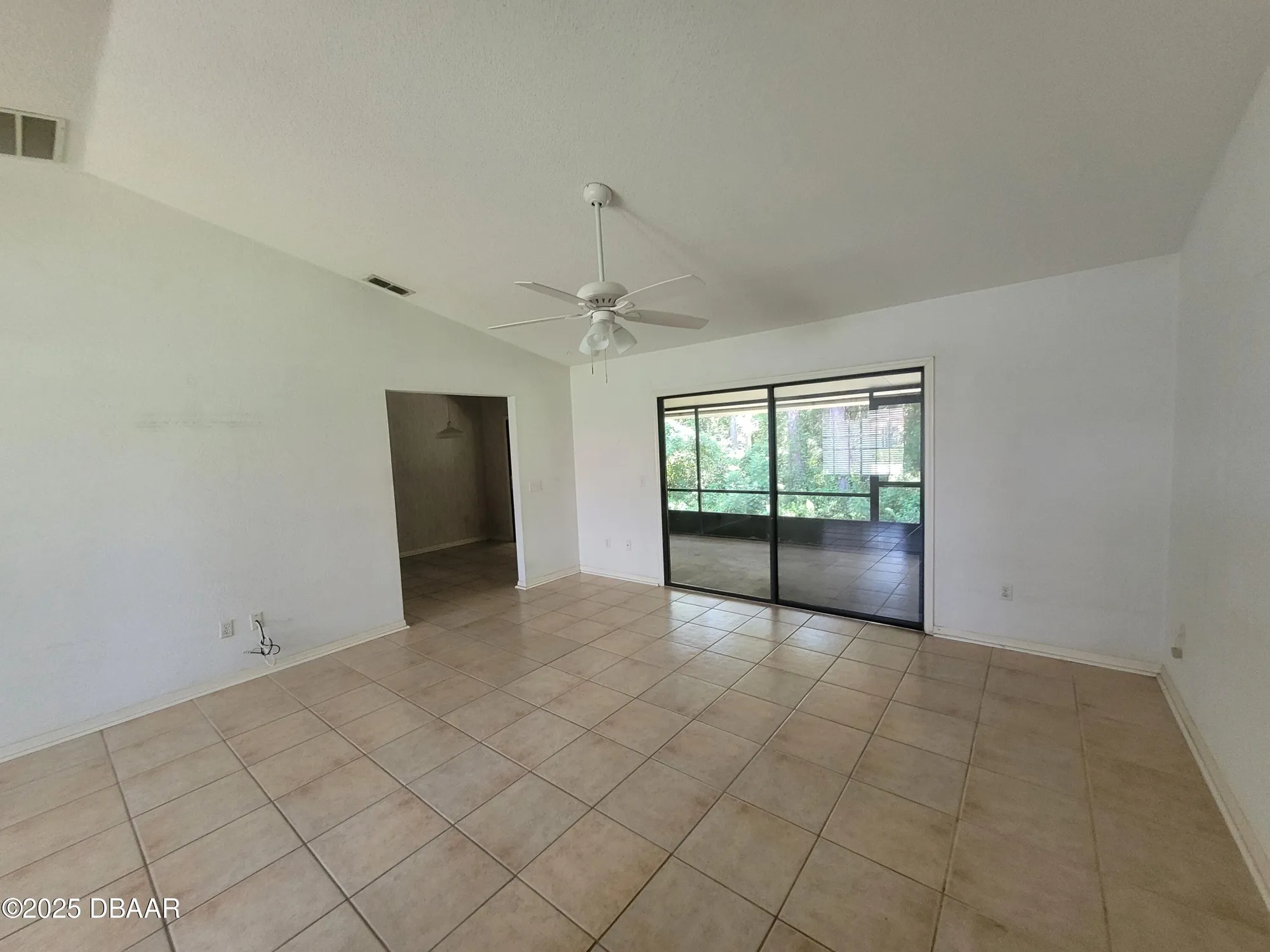 Property Slideshow image 10 of 44 | 108 marsh wren ct, Daytona Beach, FL, 32119