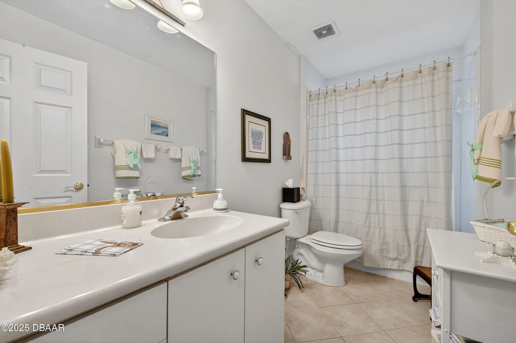 Property Slideshow image 12 of 21 | 8 fox cliff way, Ormond Beach, FL, 32174