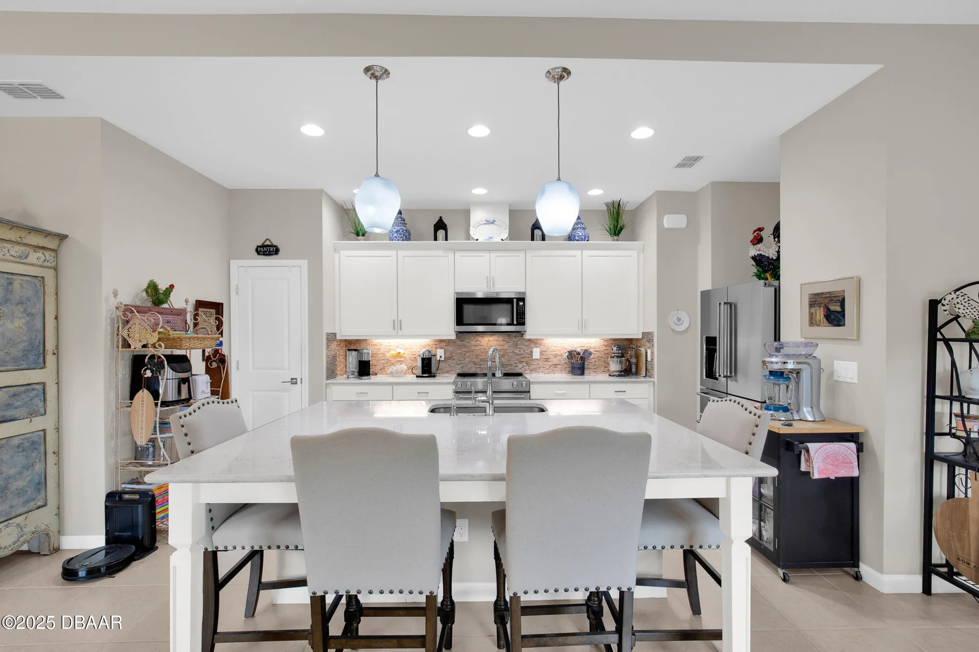 Property Slideshow image 9 of 69 | 560 landshark blvd, Daytona Beach, FL, 32124