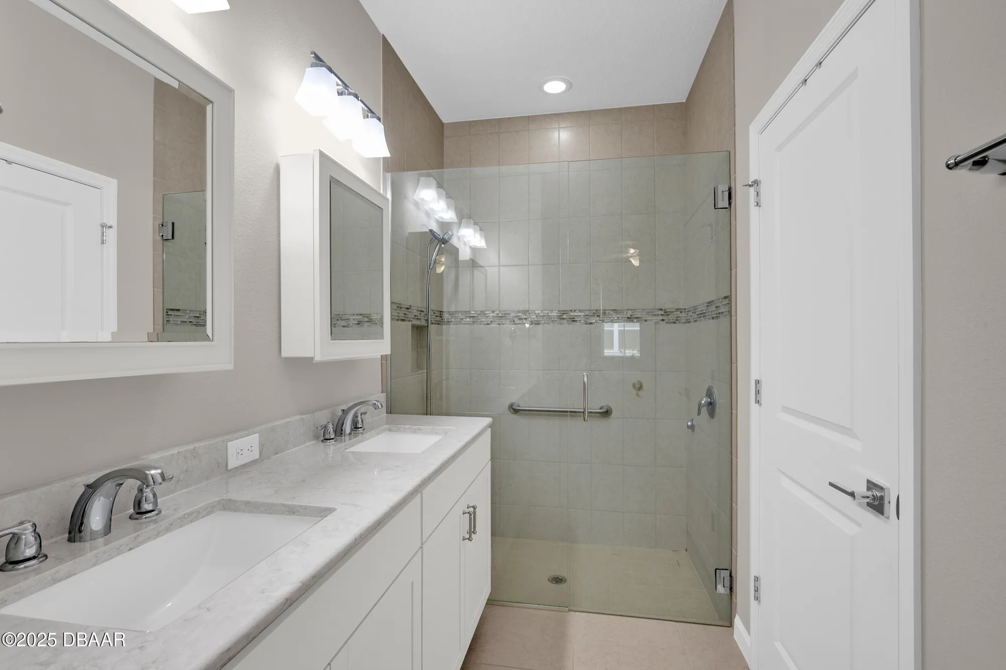 Property Slideshow image 15 of 69 | 560 landshark blvd, Daytona Beach, FL, 32124