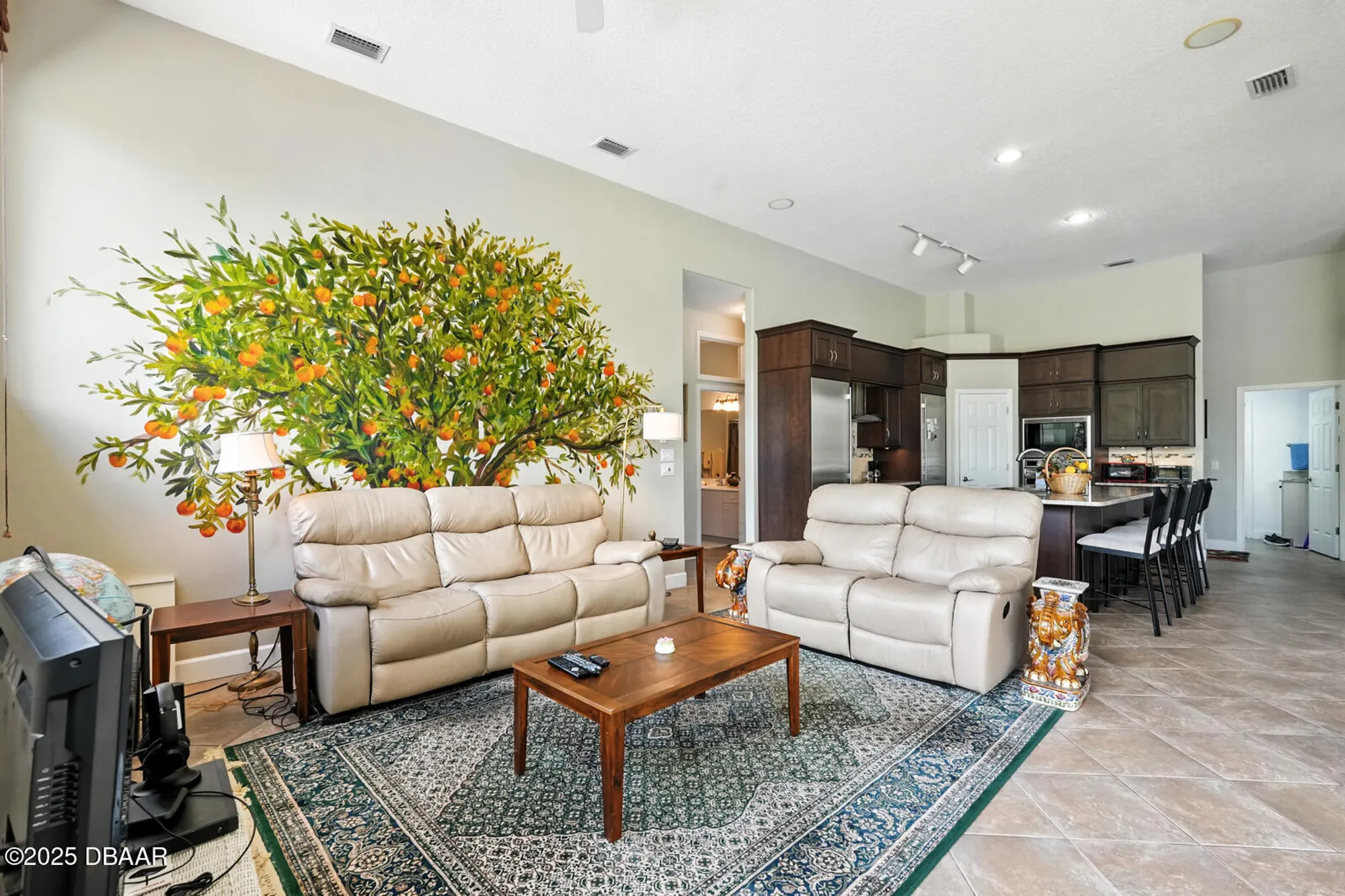 Property Slideshow image 13 of 69 | 8 wild creek way, Ormond Beach, FL, 32174