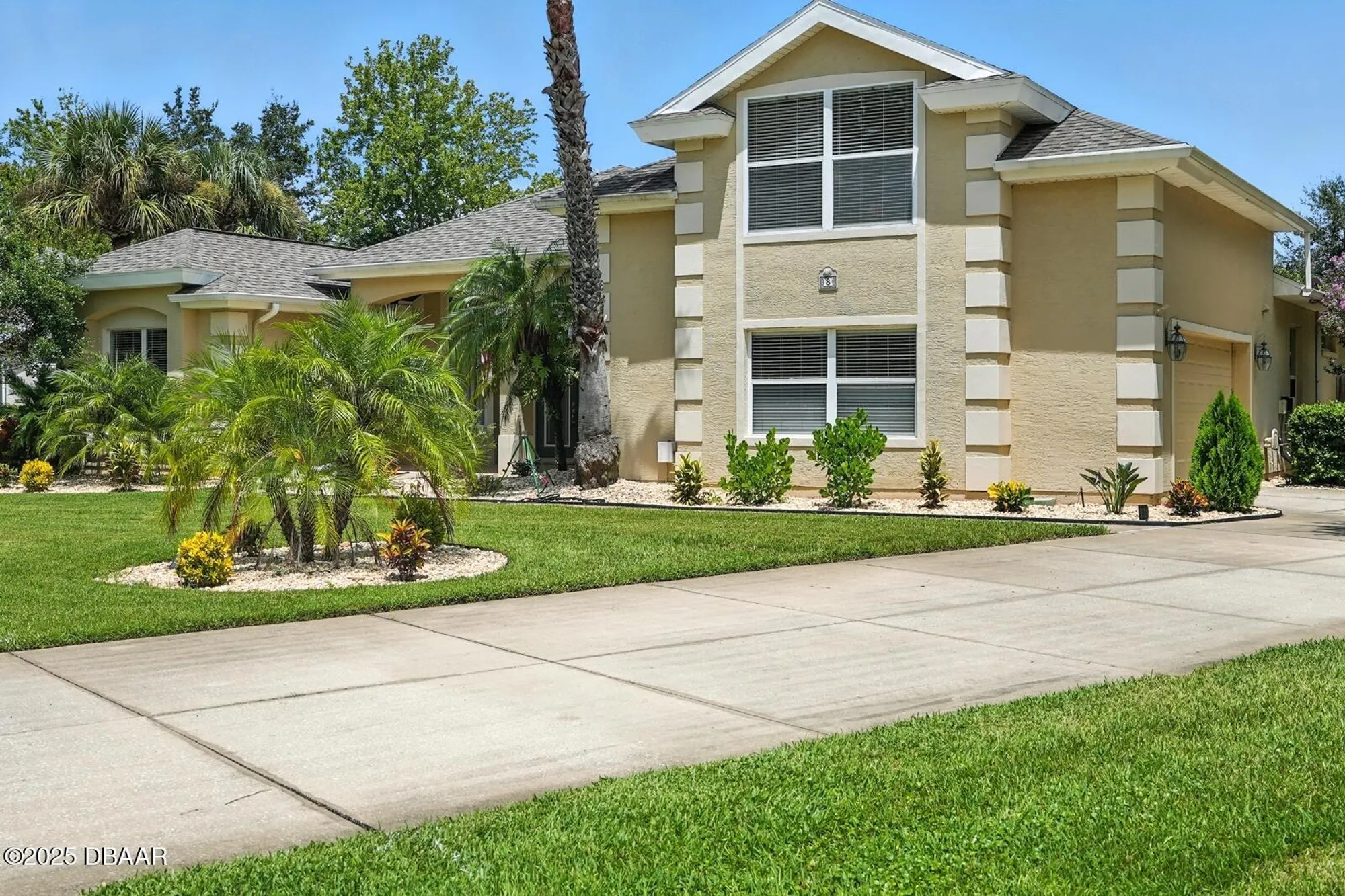 Property Slideshow image 5 of 69 | 8 wild creek way, Ormond Beach, FL, 32174