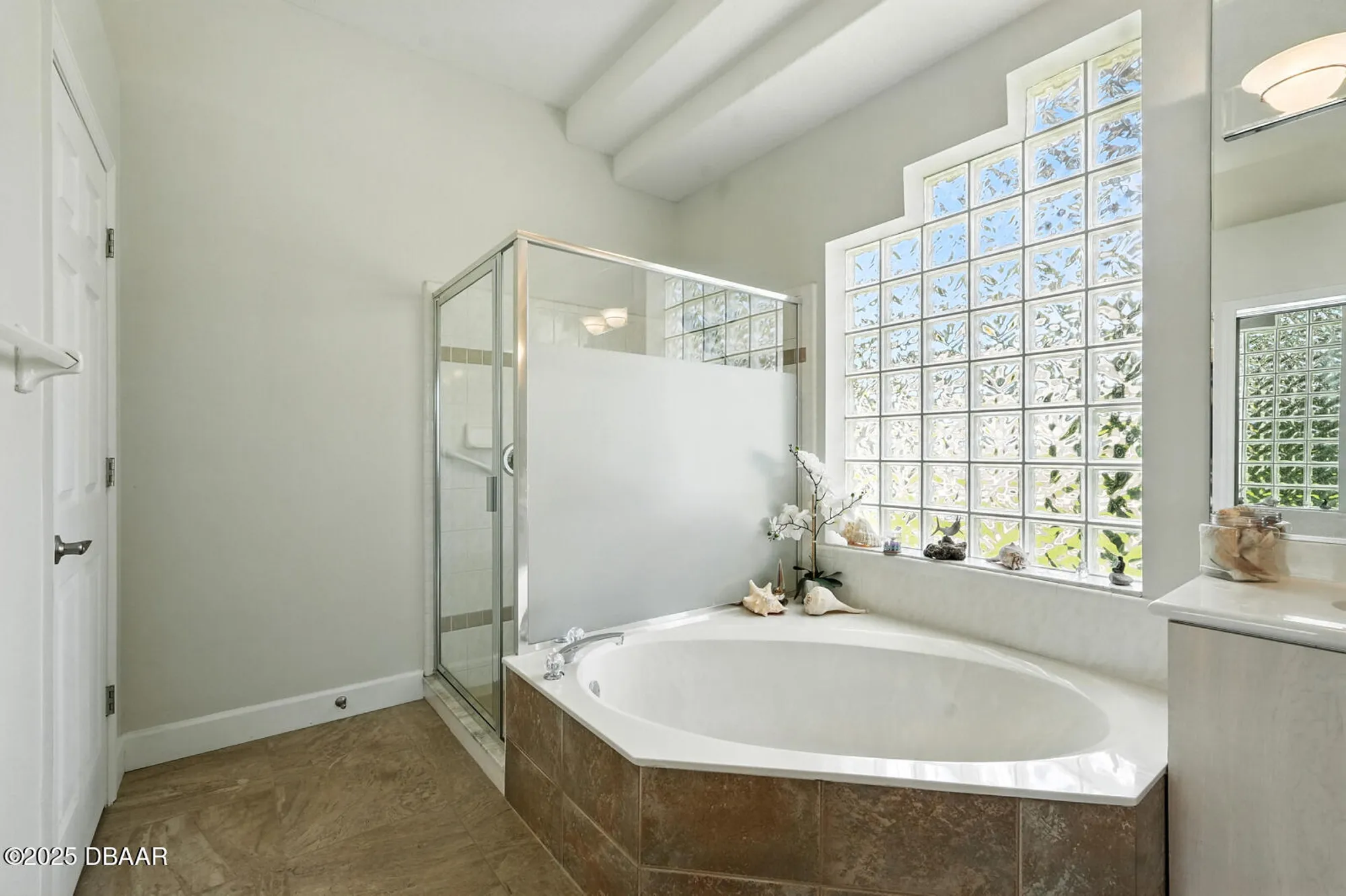 Property Slideshow image 30 of 69 | 8 wild creek way, Ormond Beach, FL, 32174