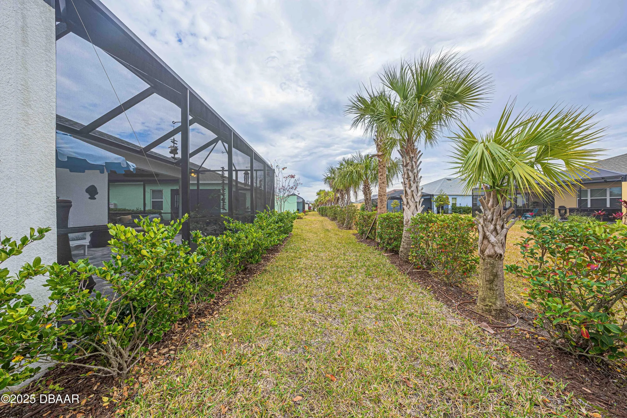 Property Slideshow image 14 of 57 | 220 sand bar ln, Daytona Beach, FL, 32124