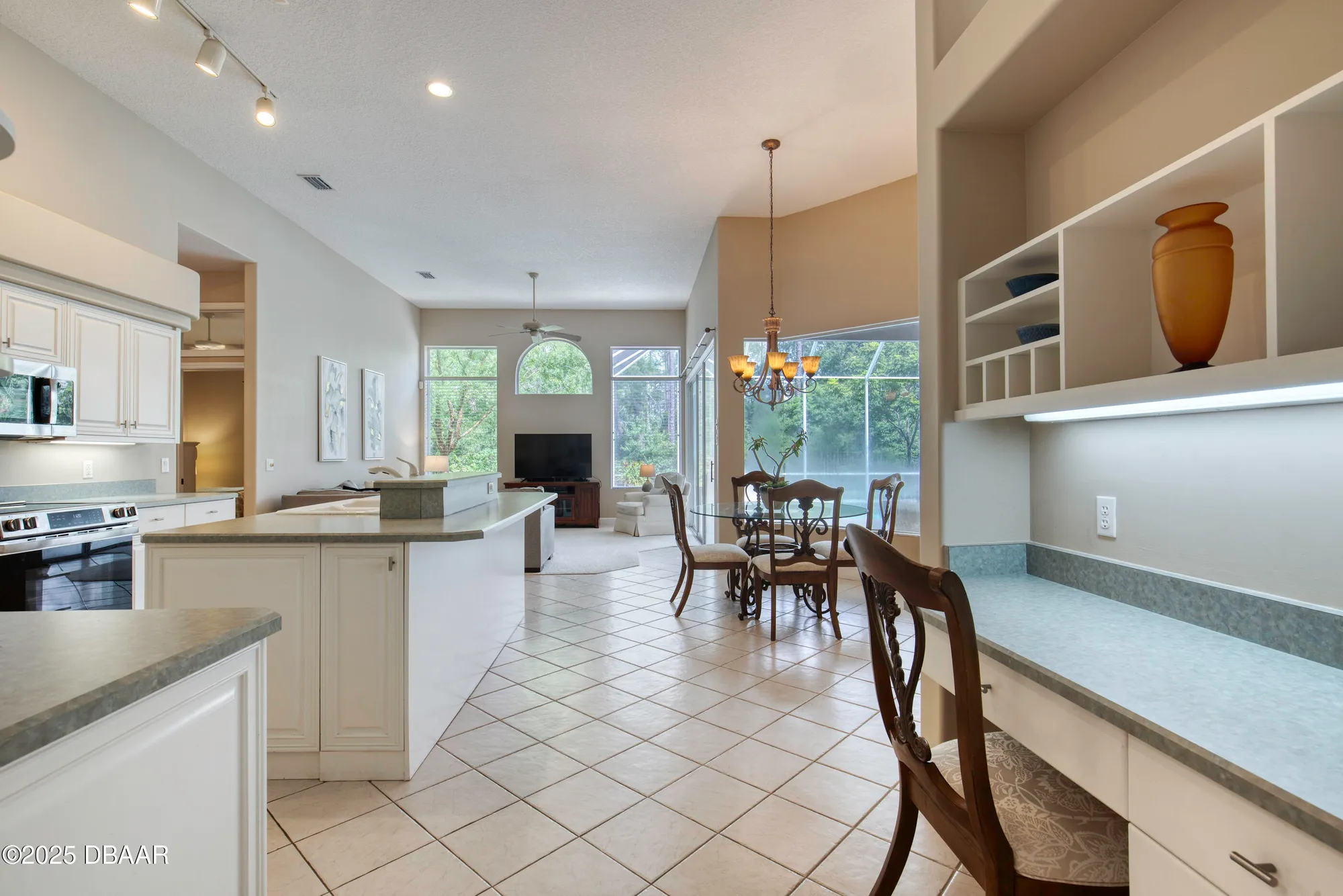 Property Slideshow image 16 of 79 | 61 coquina ridge way, Ormond Beach, FL, 32174