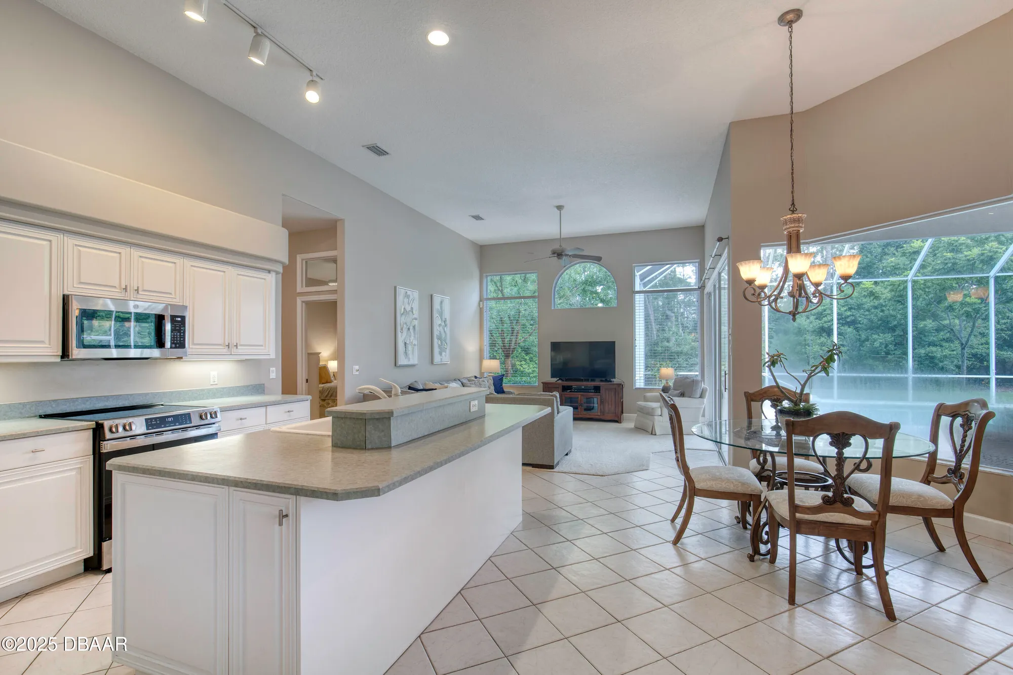 Property Slideshow image 19 of 79 | 61 coquina ridge way, Ormond Beach, FL, 32174