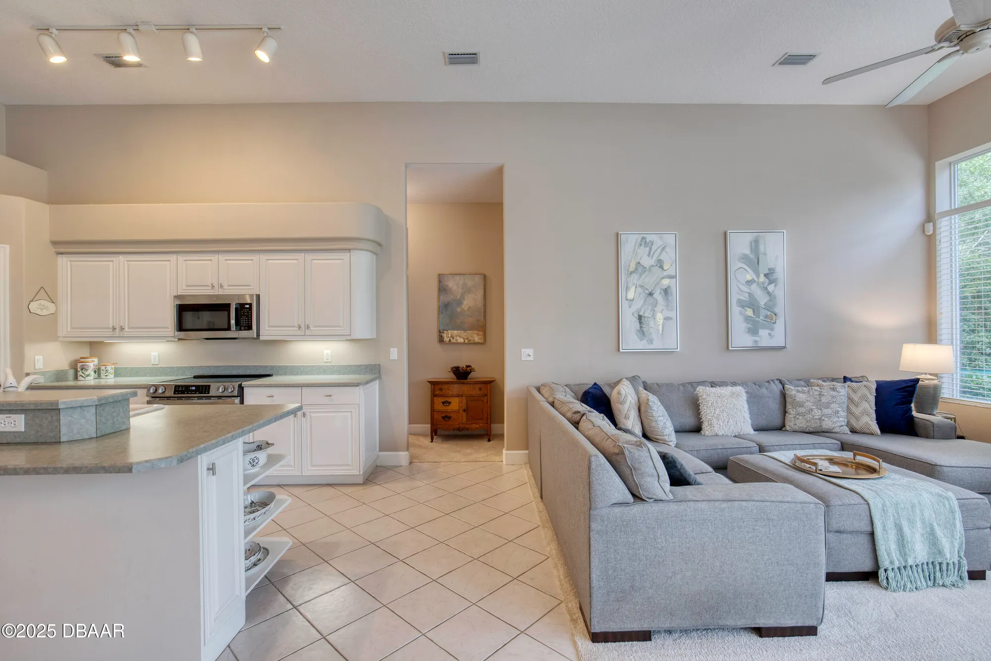 Property Slideshow image 22 of 79 | 61 coquina ridge way, Ormond Beach, FL, 32174