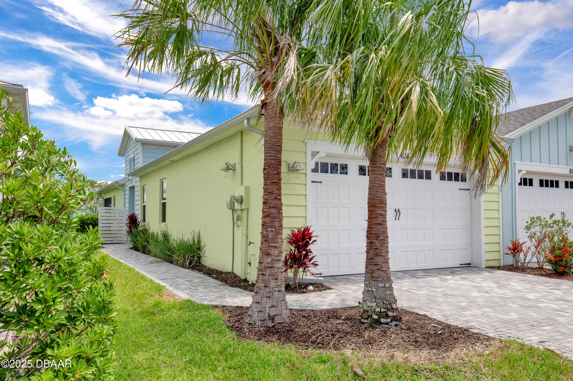 Property Slideshow image 1 of 98 | 614 landshark blvd, Daytona Beach, FL, 32124