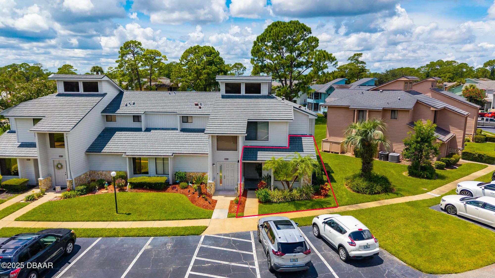 Property Slideshow image 4 of 35 | 150 blue heron dr b, Daytona Beach, FL, 32119