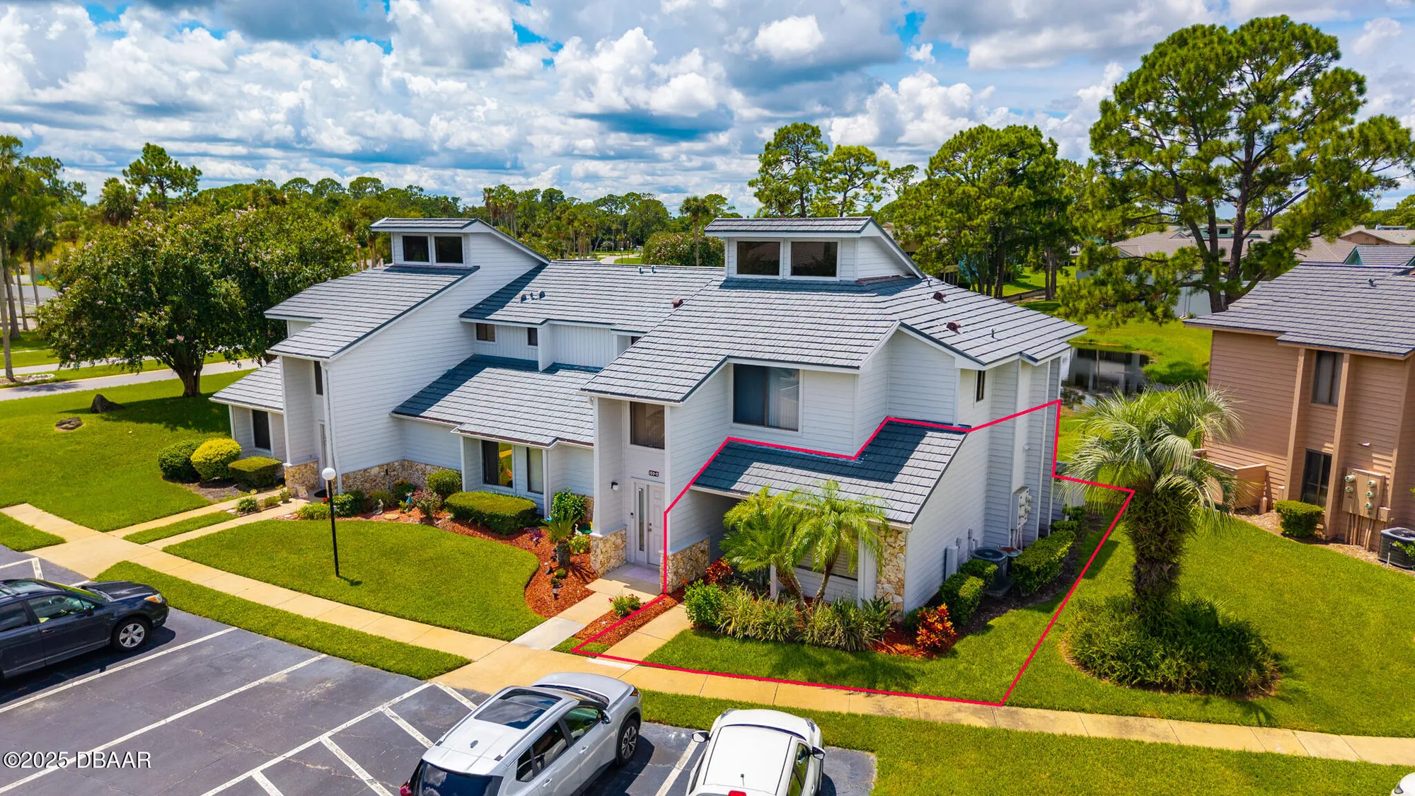 Property Slideshow image 5 of 35 | 150 blue heron dr b, Daytona Beach, FL, 32119