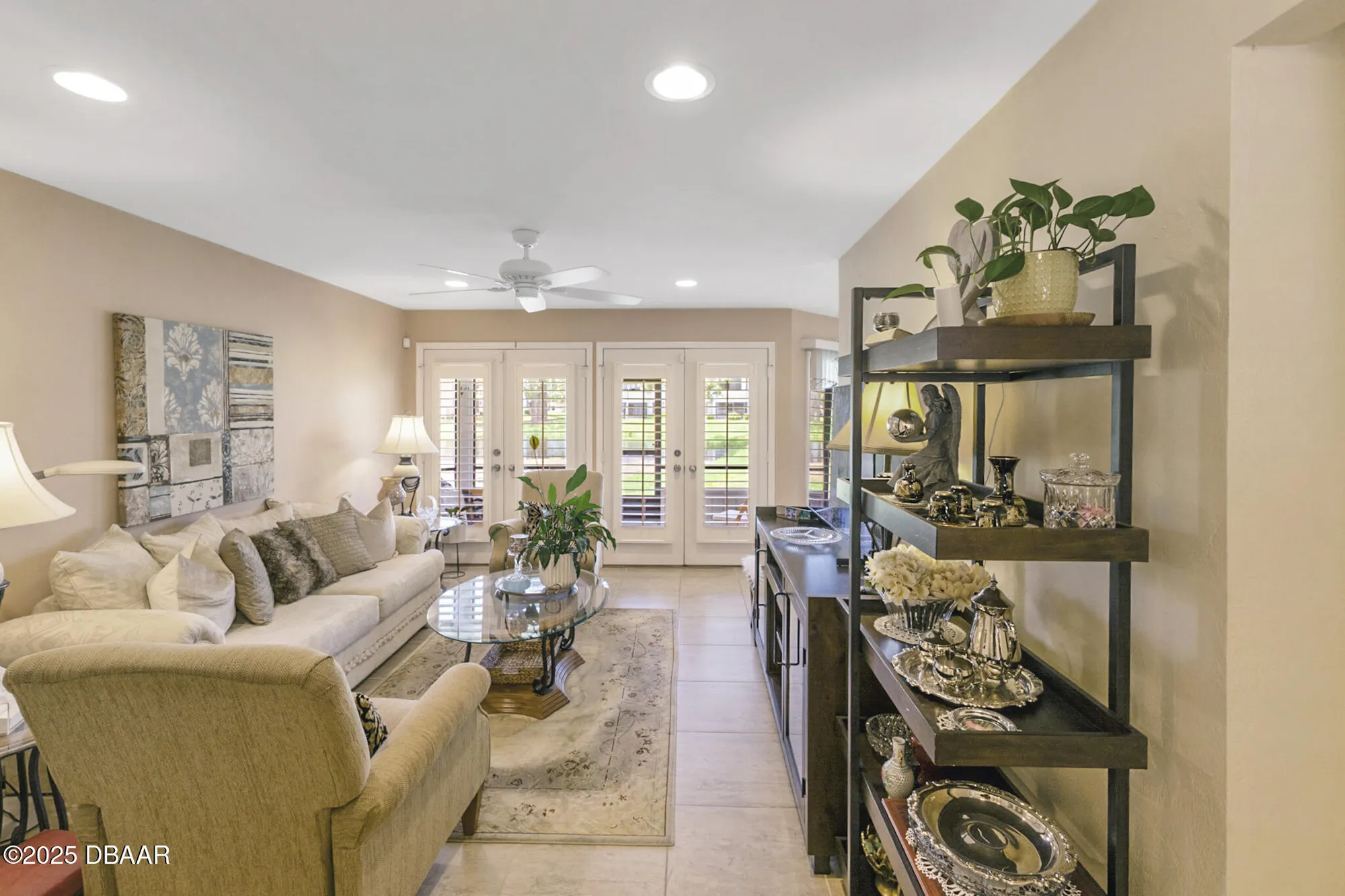 Property Slideshow image 9 of 35 | 150 blue heron dr b, Daytona Beach, FL, 32119