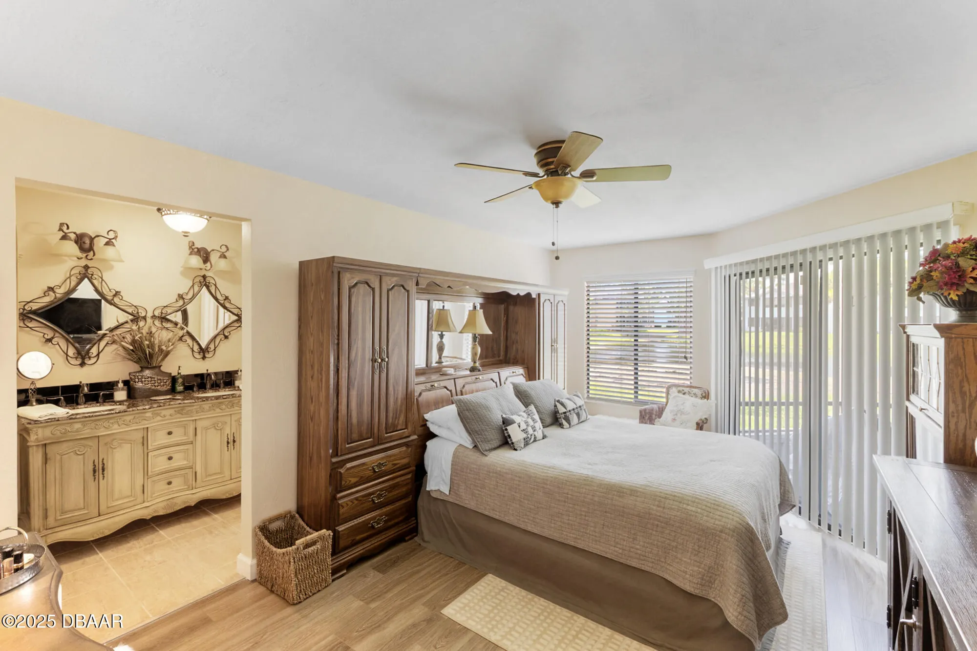 Property Slideshow image 20 of 35 | 150 blue heron dr b, Daytona Beach, FL, 32119