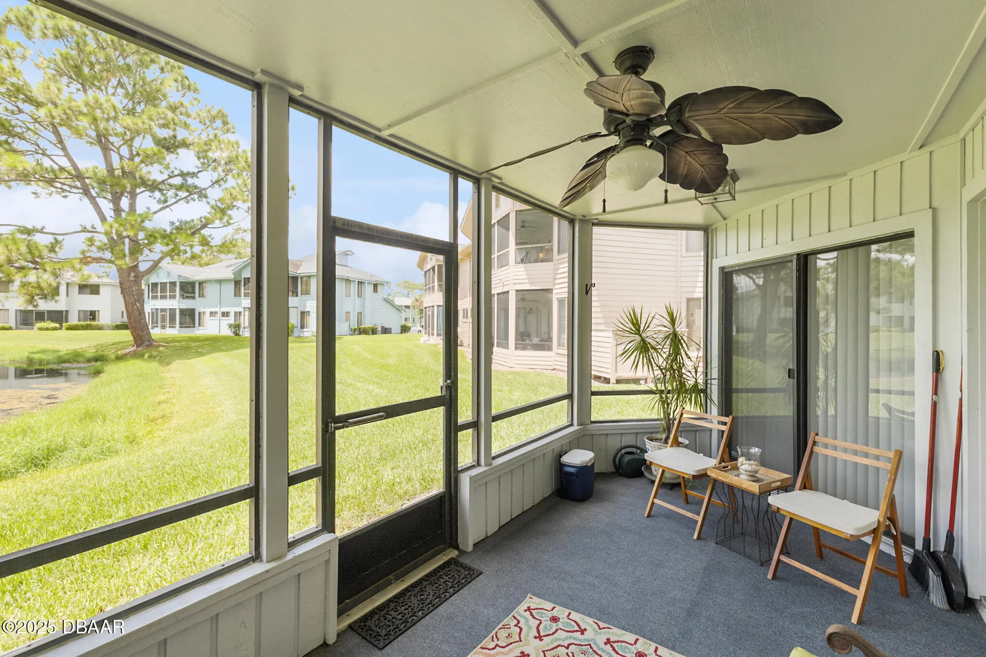 Property Slideshow image 27 of 35 | 150 blue heron dr b, Daytona Beach, FL, 32119