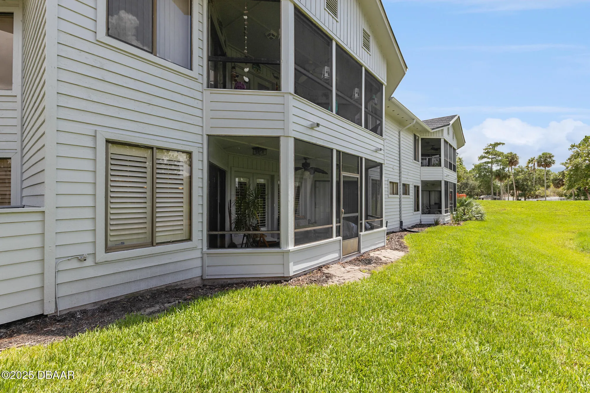 Property Slideshow image 35 of 35 | 150 blue heron dr b, Daytona Beach, FL, 32119