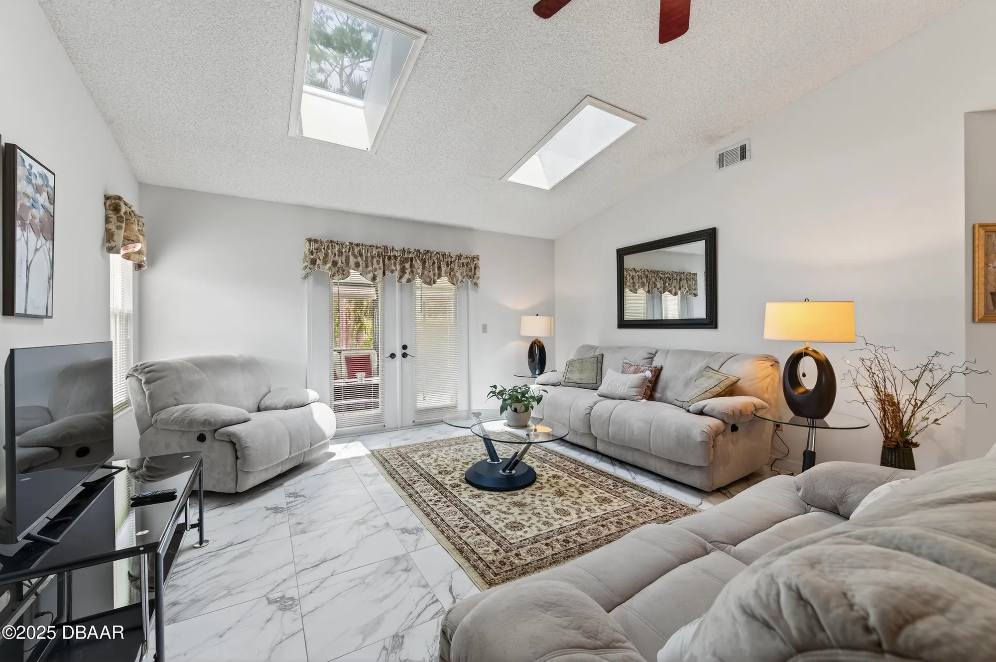 Property Slideshow image 5 of 28 | 320 bob white ct 3200, Daytona Beach, FL, 32119