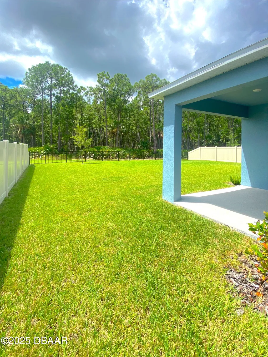 Property Slideshow image 17 of 21 | 1324 morning walk dr, Ormond Beach, FL, 32174