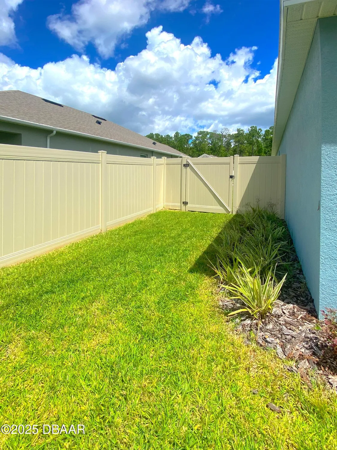 Property Slideshow image 18 of 21 | 1324 morning walk dr, Ormond Beach, FL, 32174