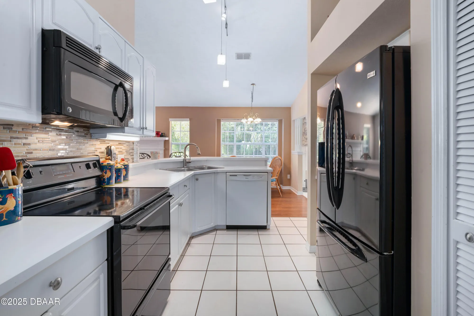 Property Slideshow image 15 of 73 | 51 kingsley cir, Ormond Beach, FL, 32174