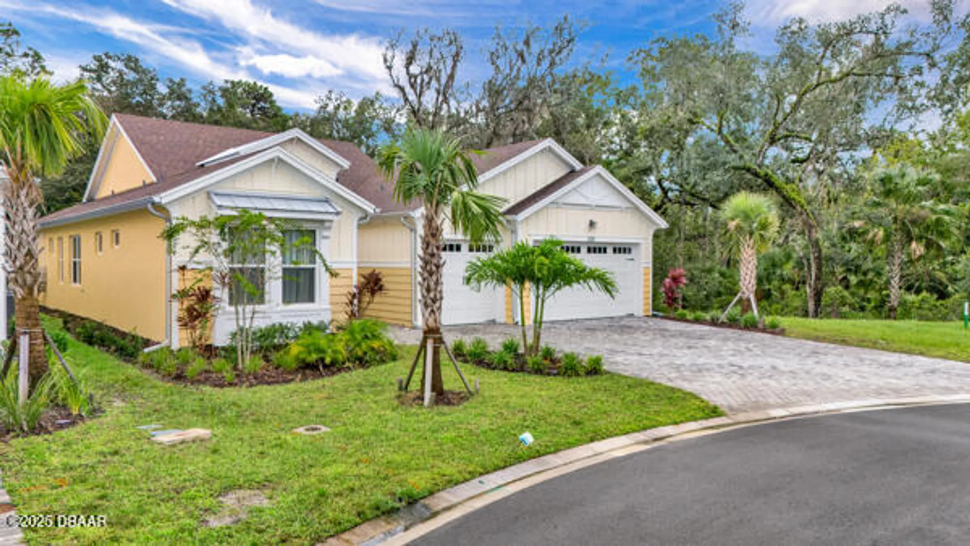 Property Slideshow image 3 of 37 | 100 hang loose way, Daytona Beach, FL, 32124