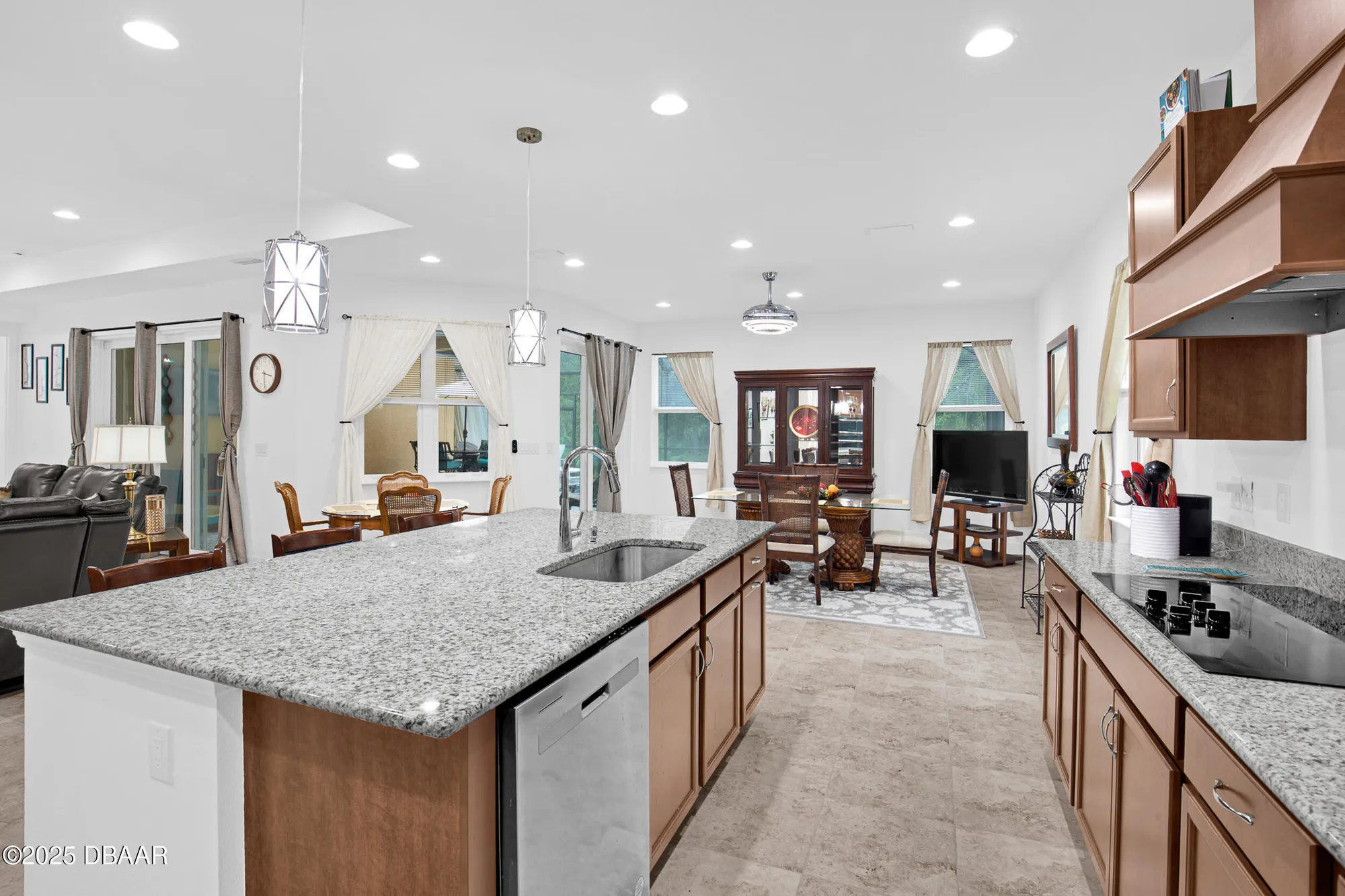 Property Slideshow image 12 of 37 | 100 hang loose way, Daytona Beach, FL, 32124