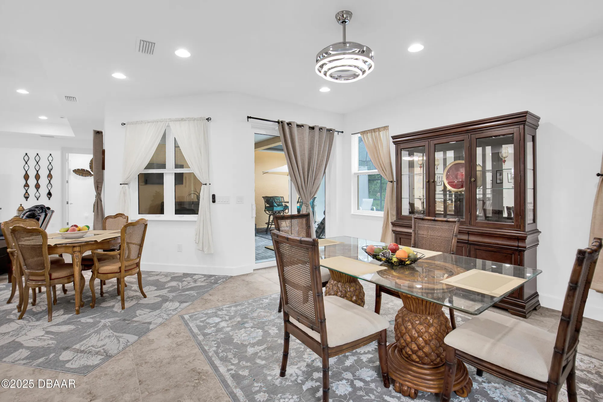 Property Slideshow image 14 of 37 | 100 hang loose way, Daytona Beach, FL, 32124