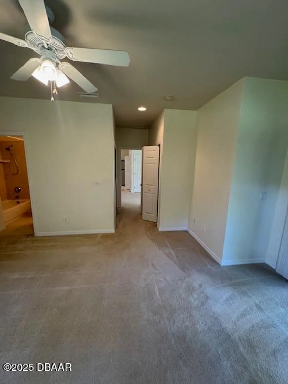 Property Slideshow image 19 of 28 | 45 magnolia dr, Ormond Beach, FL, 32174