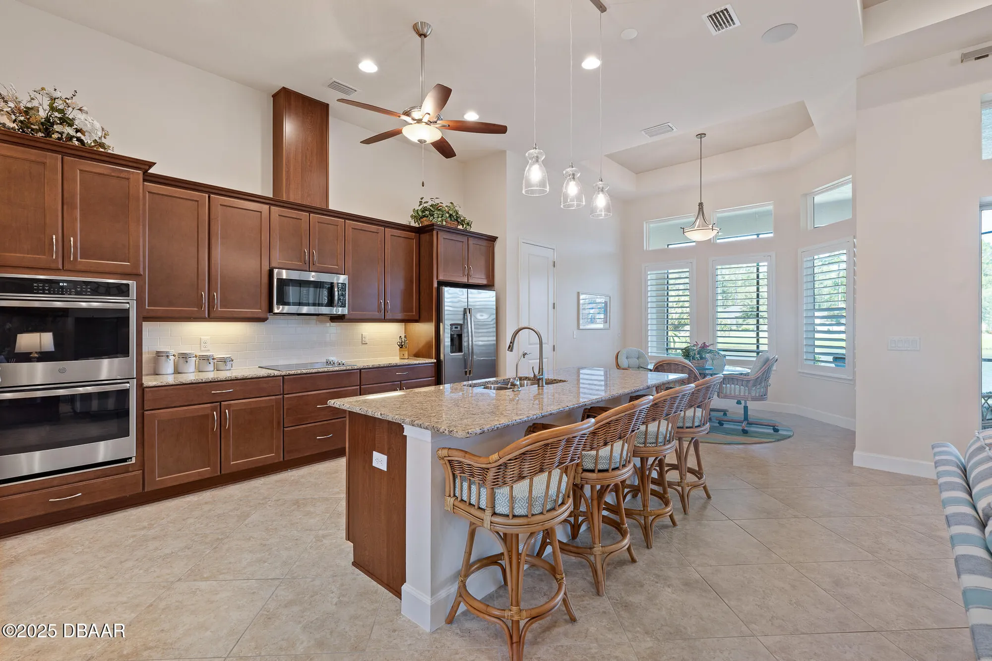 Property Slideshow image 5 of 88 | 871 creekwood dr, Ormond Beach, FL, 32174