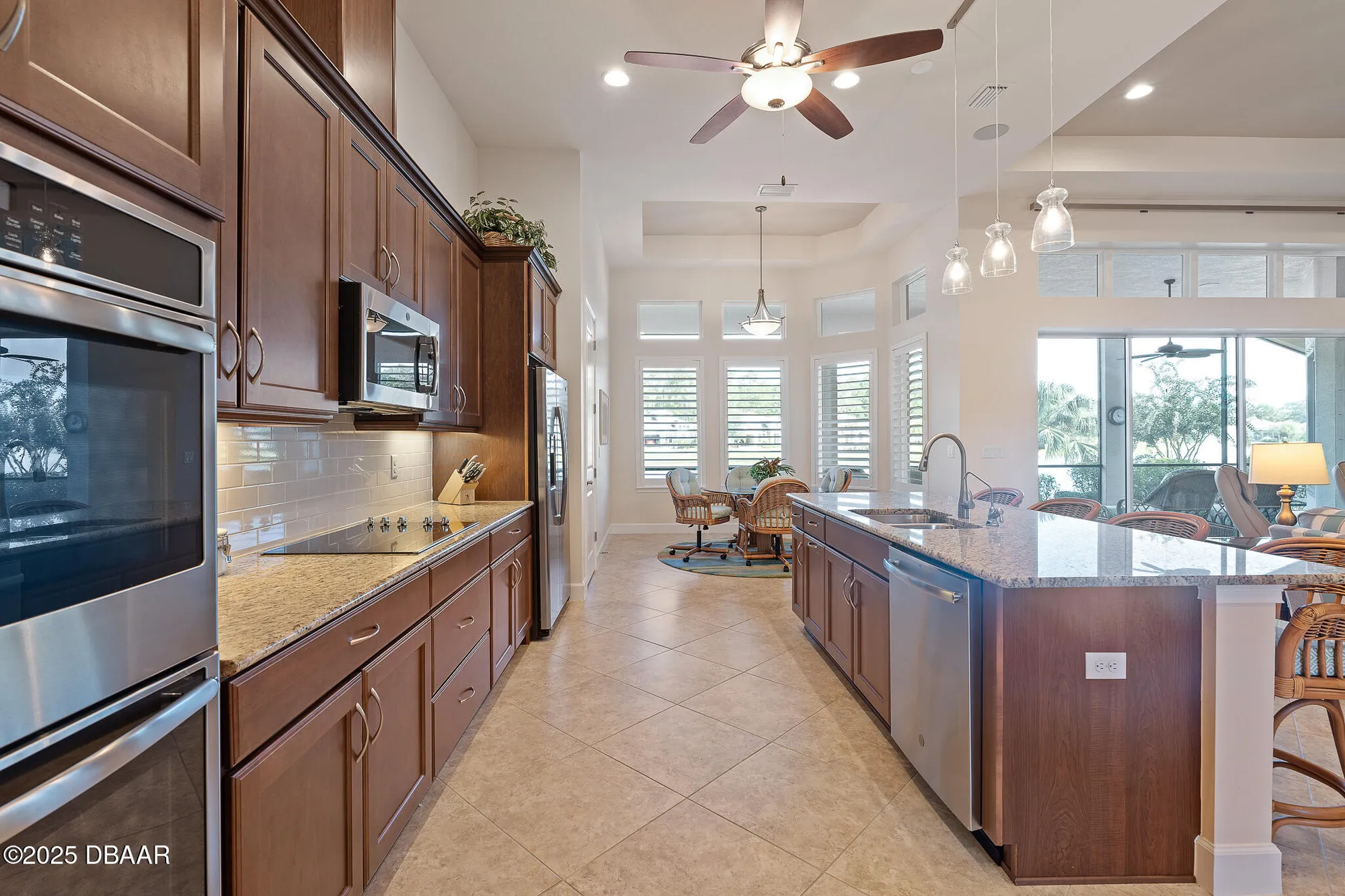 Property Slideshow image 10 of 88 | 871 creekwood dr, Ormond Beach, FL, 32174