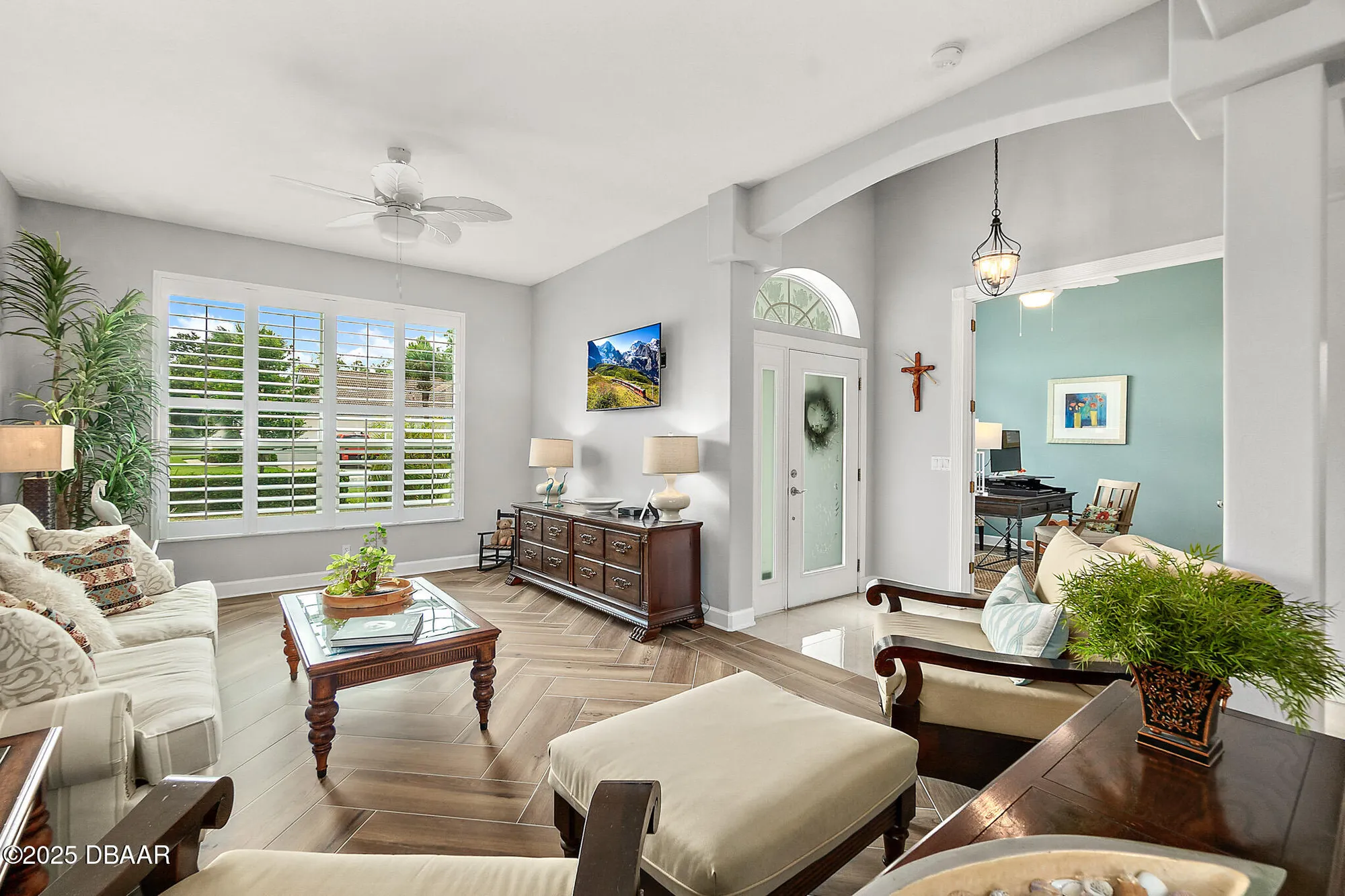 Property Slideshow image 5 of 48 | 804 millstream ln, Ormond Beach, FL, 32174