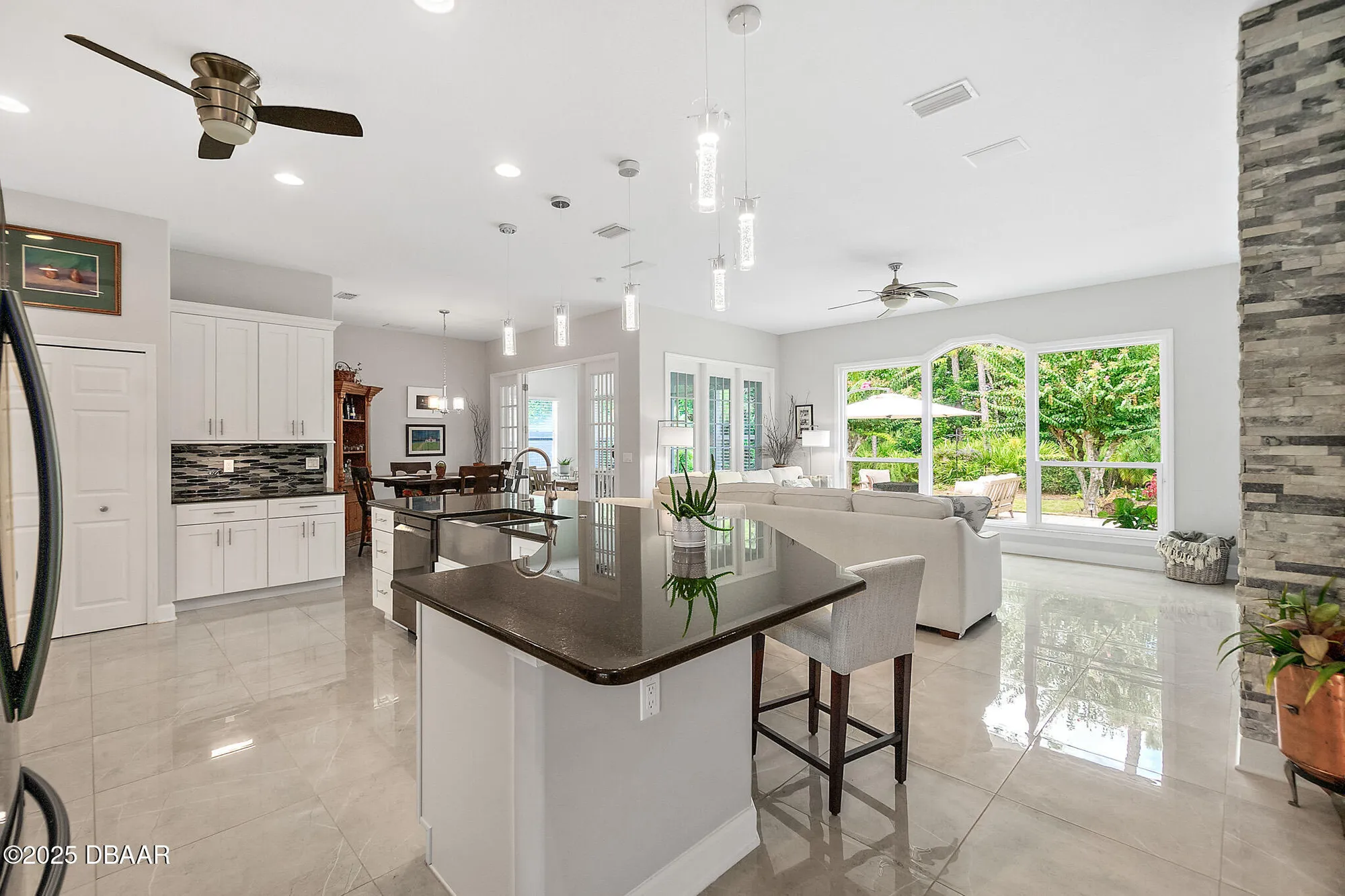 Property Slideshow image 9 of 48 | 804 millstream ln, Ormond Beach, FL, 32174