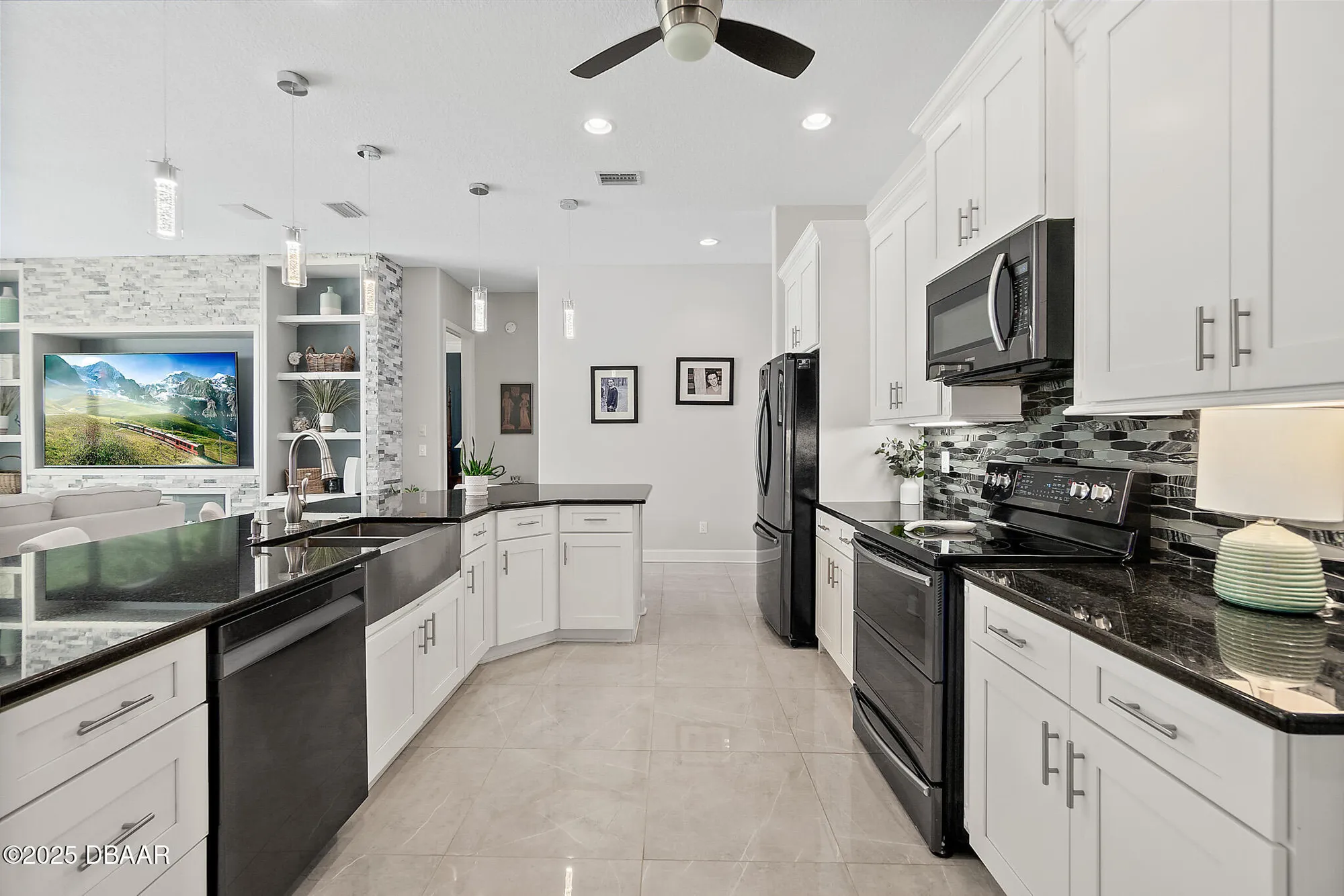 Property Slideshow image 12 of 48 | 804 millstream ln, Ormond Beach, FL, 32174