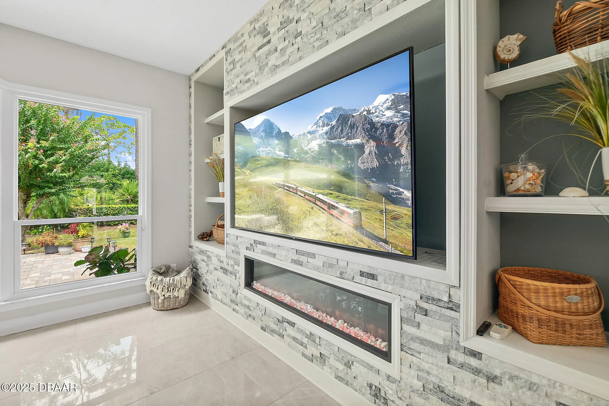 Property Slideshow image 19 of 48 | 804 millstream ln, Ormond Beach, FL, 32174