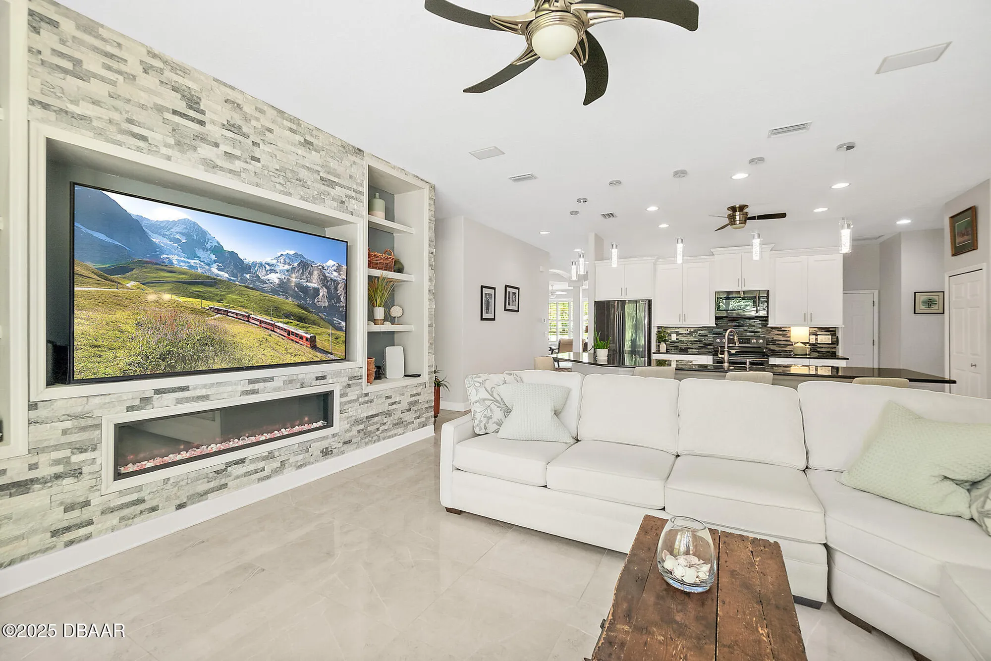 Property Slideshow image 20 of 48 | 804 millstream ln, Ormond Beach, FL, 32174