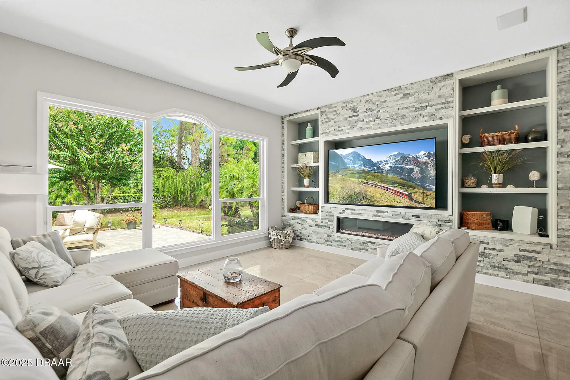 Property Slideshow image 21 of 48 | 804 millstream ln, Ormond Beach, FL, 32174