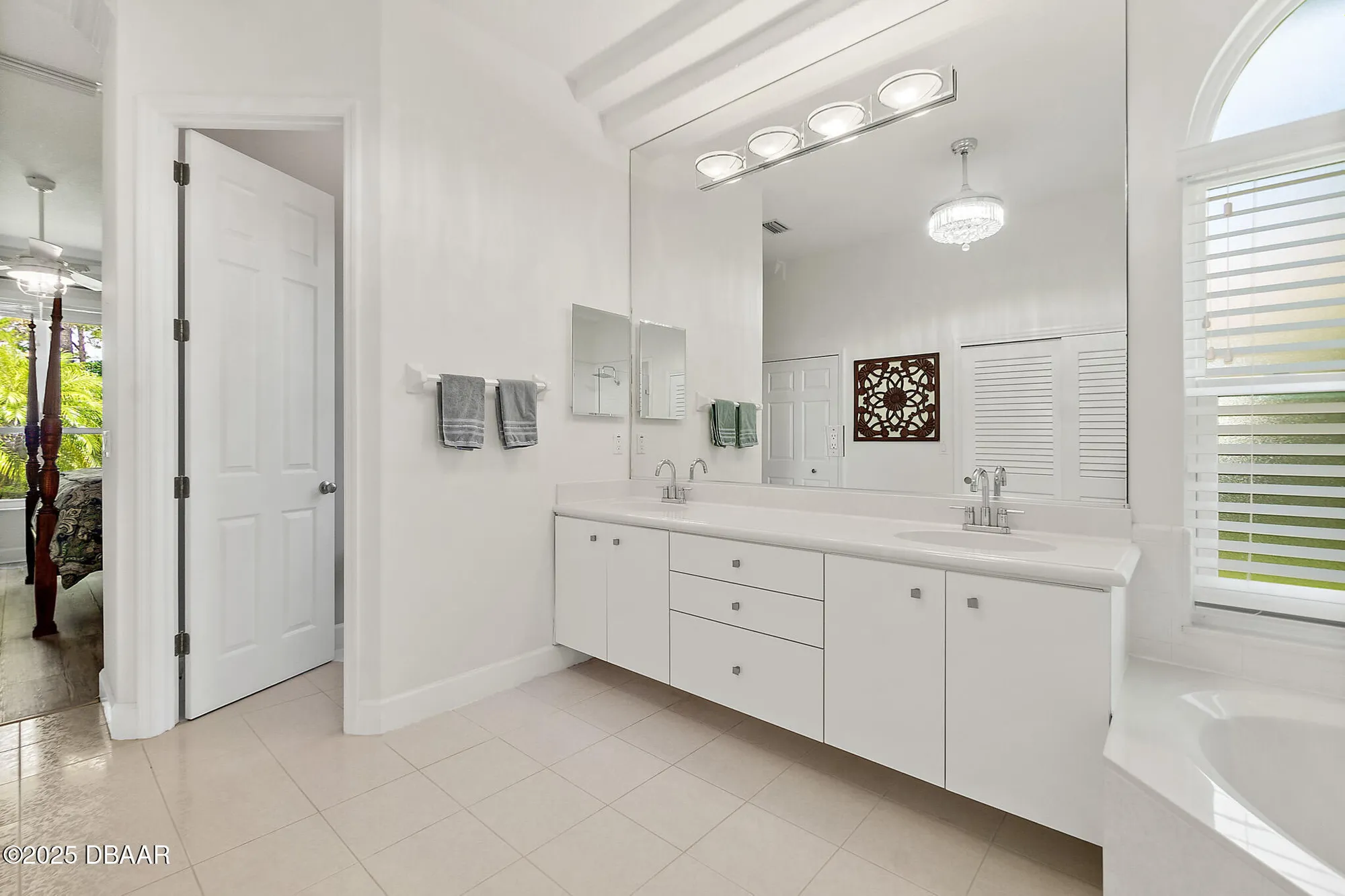 Property Slideshow image 24 of 48 | 804 millstream ln, Ormond Beach, FL, 32174