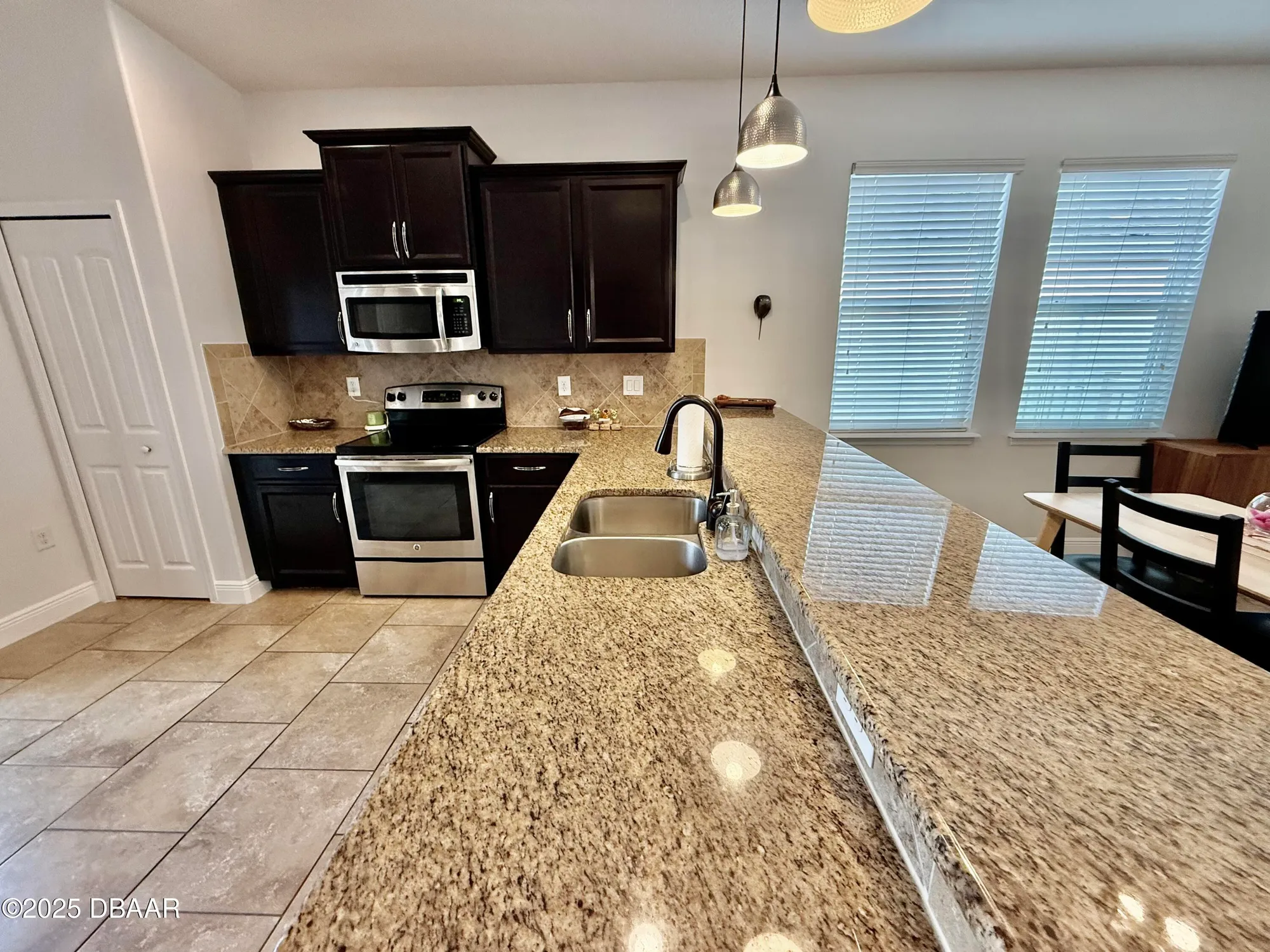 Property Slideshow image 13 of 29 | 3325 pintello ave, New Smyrna Beach, FL, 32168