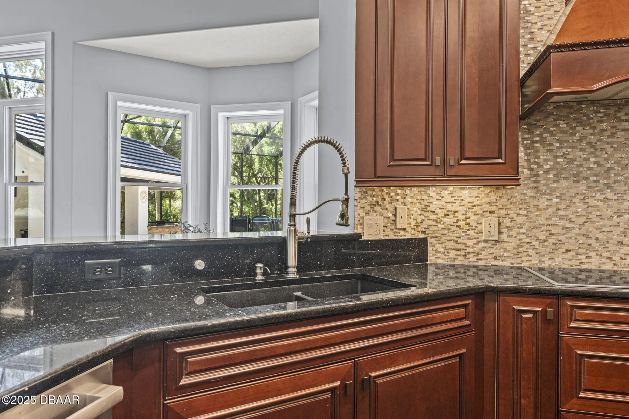 Property Slideshow image 18 of 117 | 23 tomoka cove way, Ormond Beach, FL, 32174