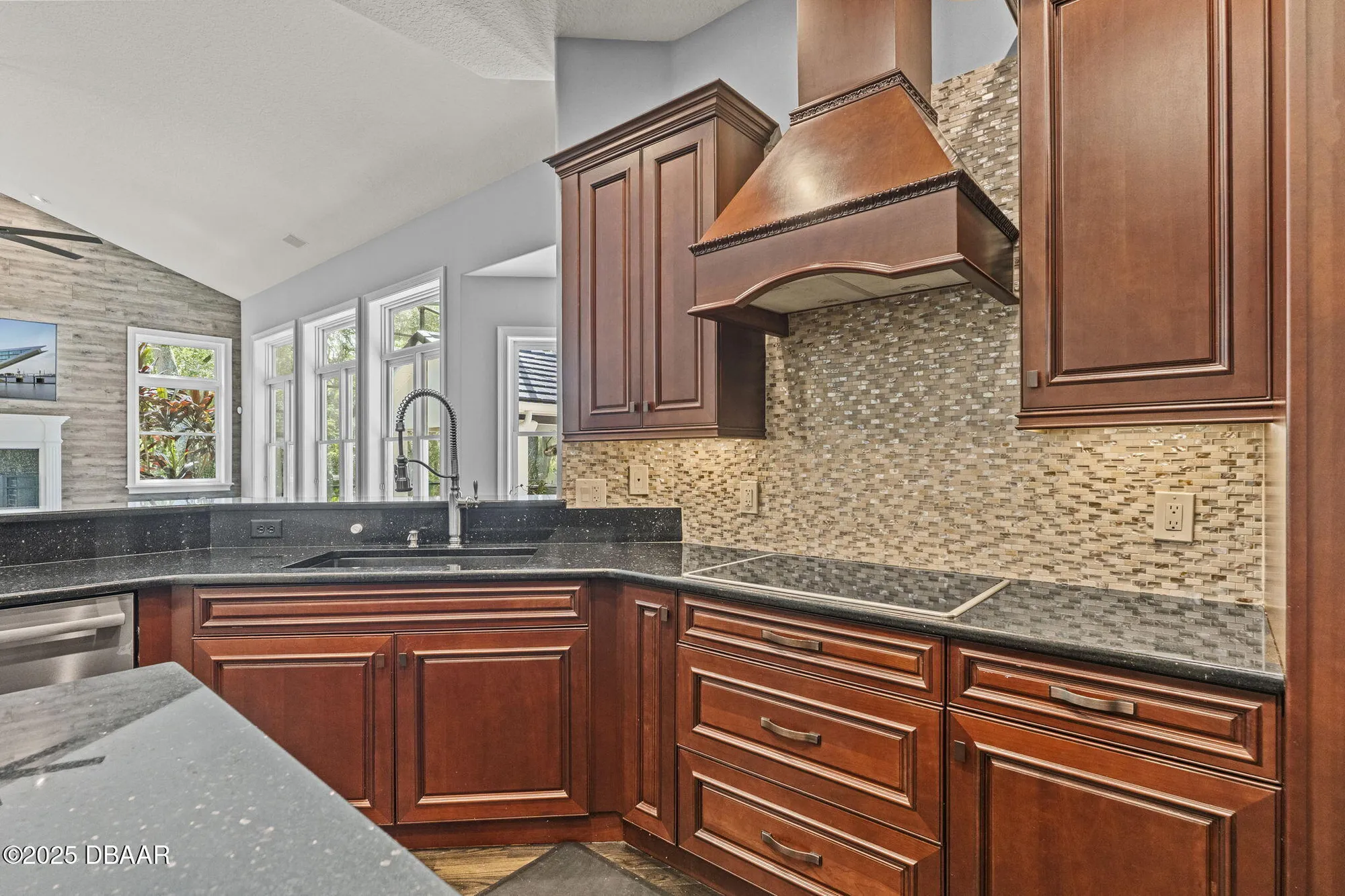 Property Slideshow image 19 of 117 | 23 tomoka cove way, Ormond Beach, FL, 32174