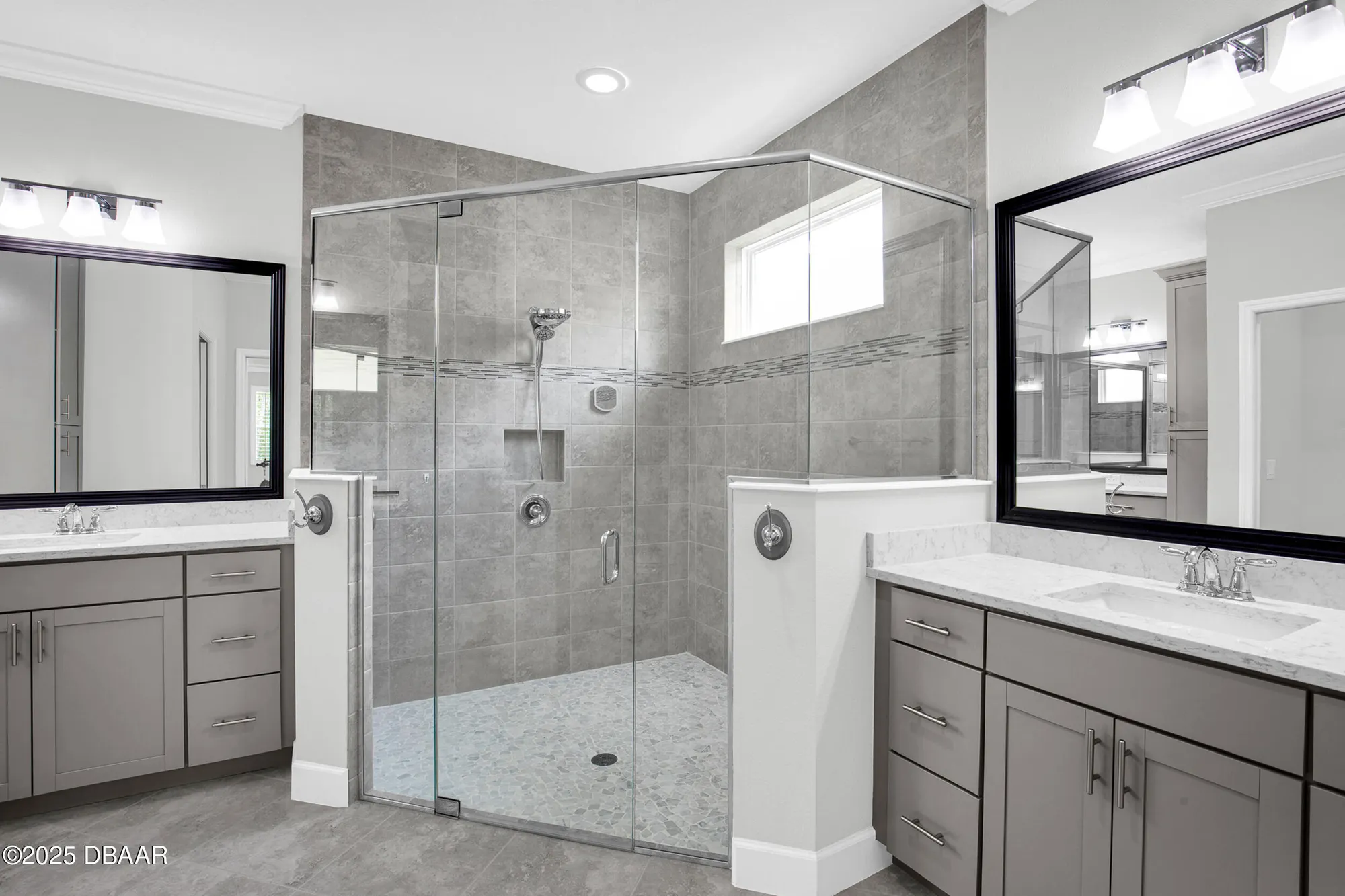 Property Slideshow image 23 of 121 | 580 barefoot life ln, Daytona Beach, FL, 32124