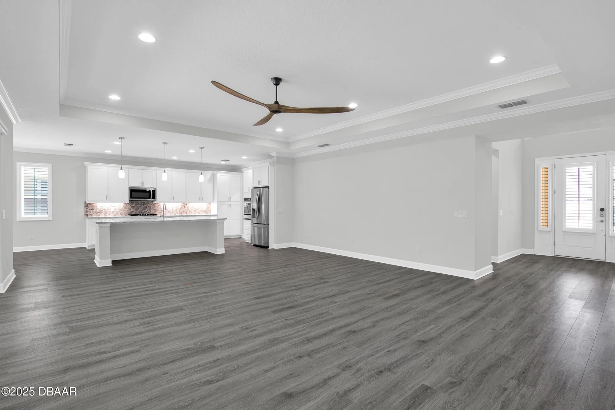 Property Slideshow image 8 of 121 | 580 barefoot life ln, Daytona Beach, FL, 32124